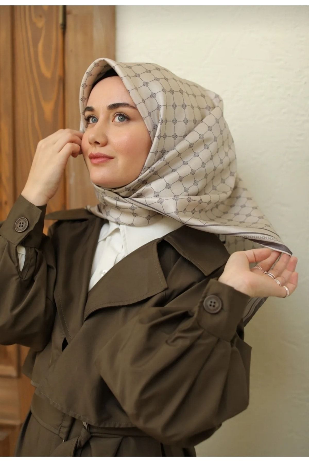 İpek Silk Home Tivil Eşarp Şal