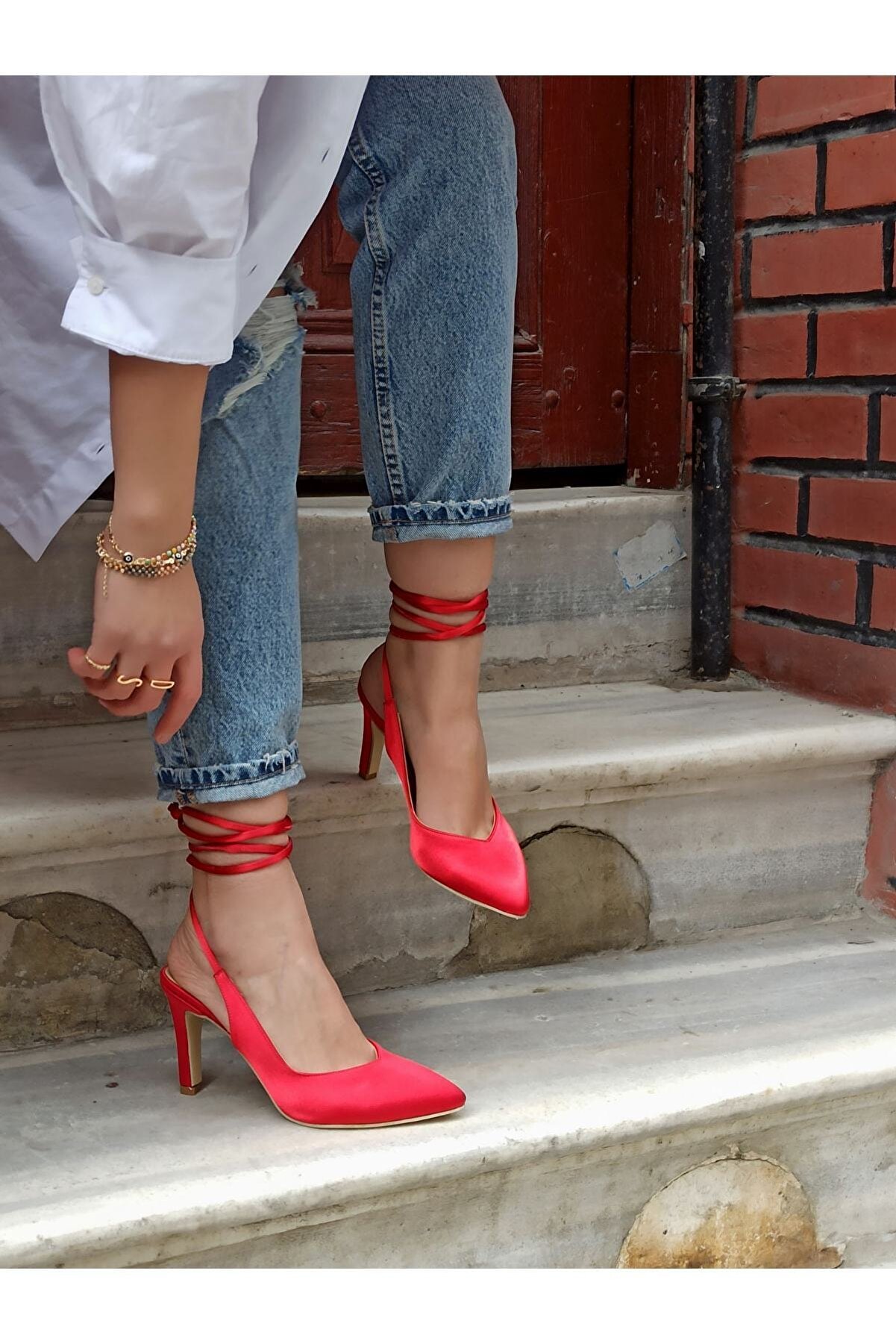 Atelierby DS Kadın Kırmızı Renk Saten İpli Topuklu Ayakkabı