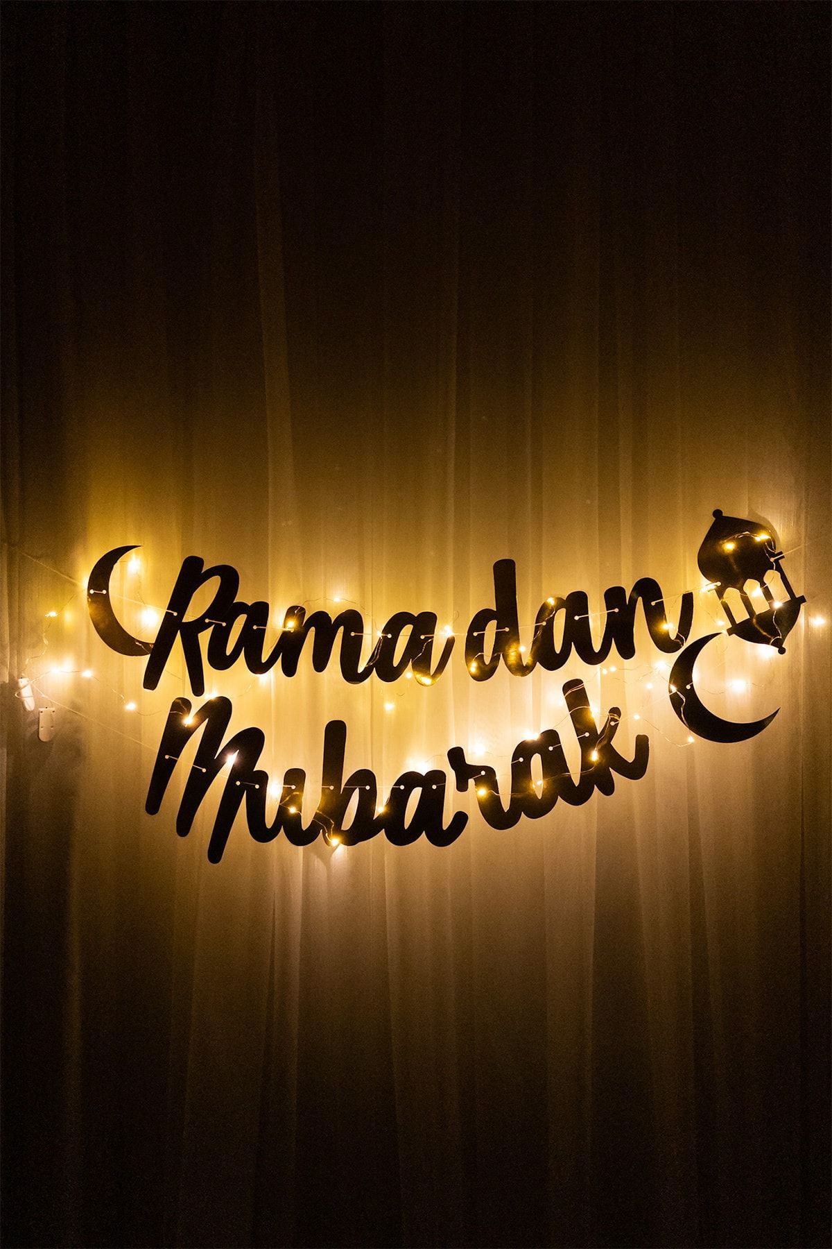 Zemtigo Peri Led Işık Ramadan Mubarak Hoşgeldin Ramazan Gold Banner Yazı Tavan Süs Ramazan Oda Süsleme