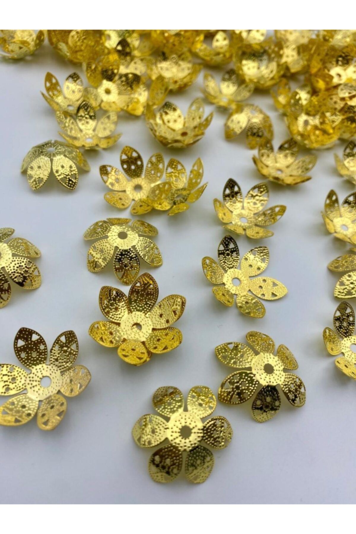 Hedef Bijuteri 24mm Çiçek Model Gold Renk Demir Kapak,boncuk Kapağı Püskül,takı Yapım Aparat (50 Adet)