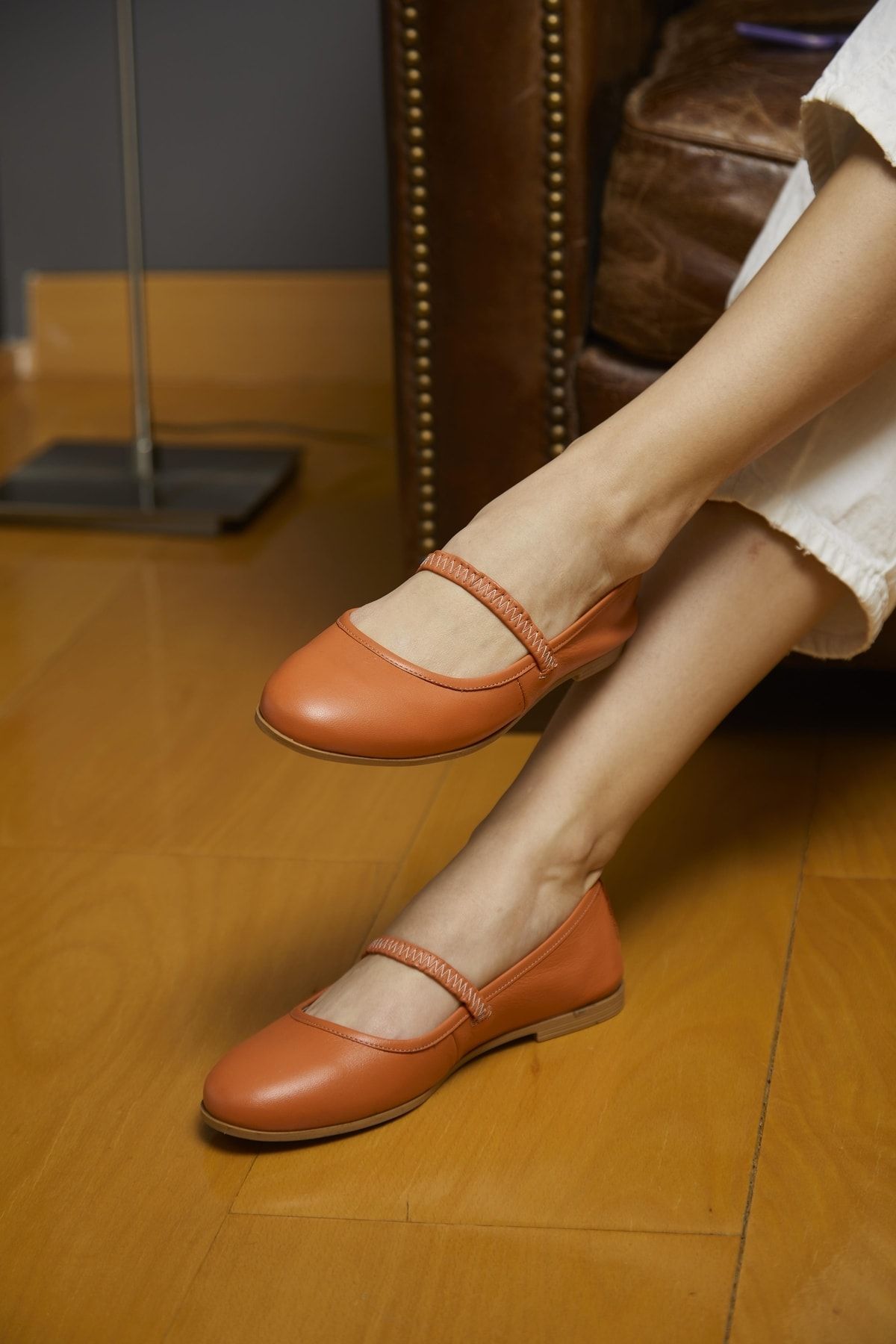 CZ London Hakiki Deri Kadın Balerin Babet Büzgülü Bantlı Rahat Düz Ayakkabı