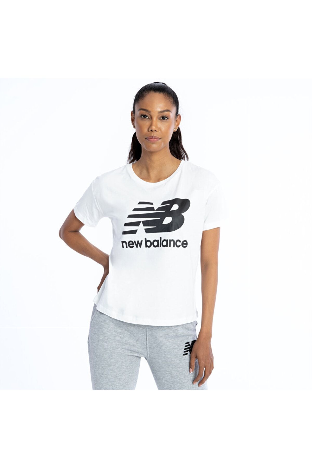 New Balance Wnt1203-wt New Balance Nb Womens Lifestyle Kadın T-shirt Beyaz