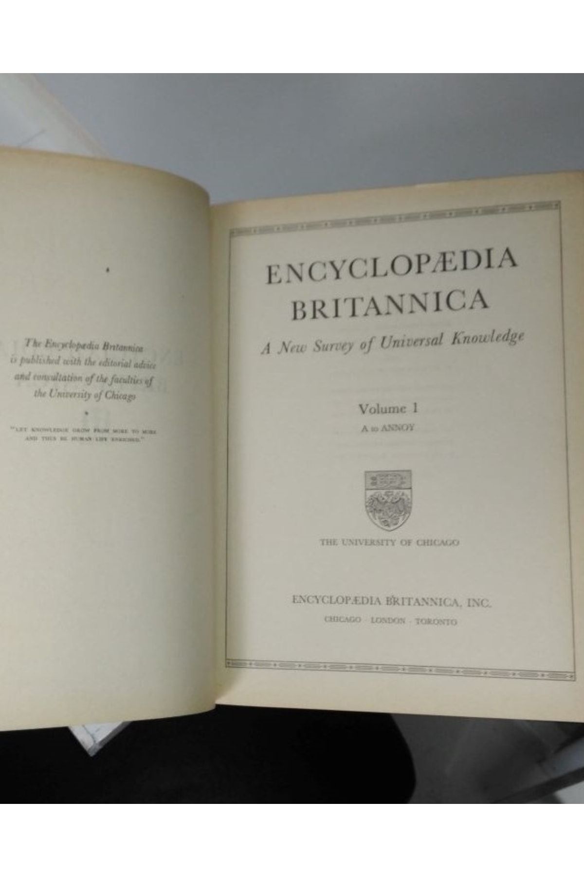 Encyclopedia Britannica İnc Encyclopedıa Brıtannıca (1947 Basımı) 24 Cilt Tam Takım