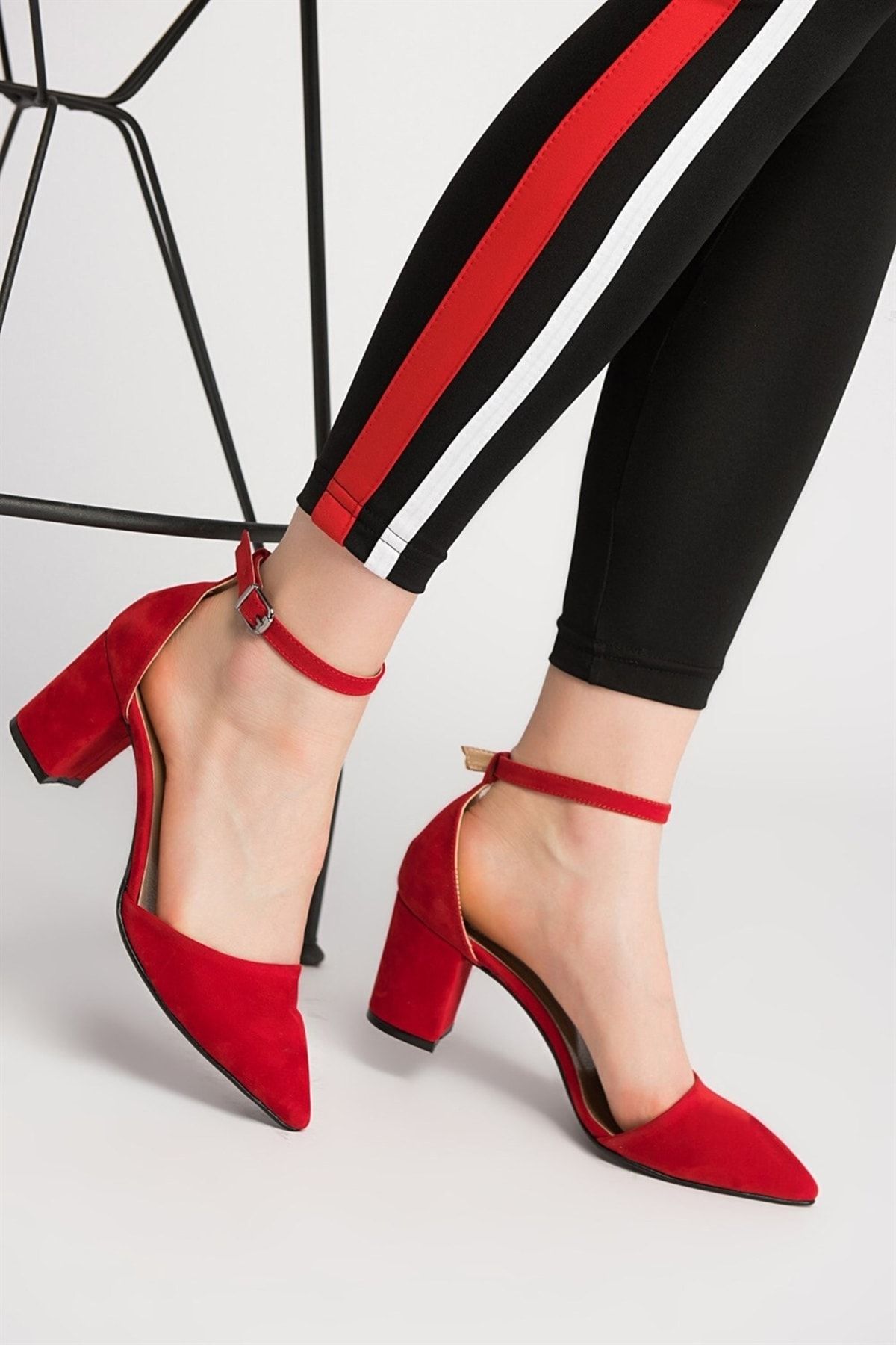 Fox Shoes Kırmızı Kadın Topuklu Ayakkabı D922676702