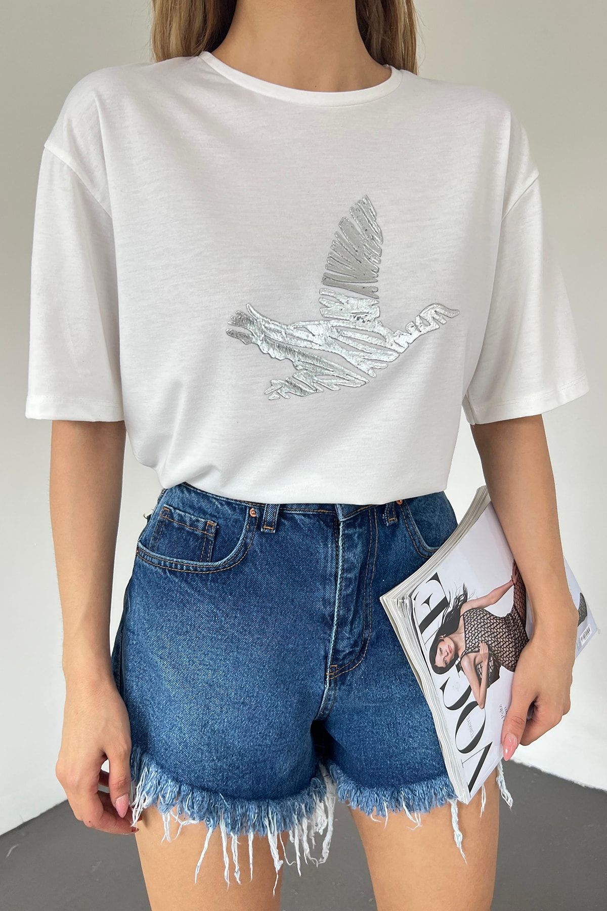 LE CARAMBOLE Kadın Beyaz Gri Baskılı T-shirt