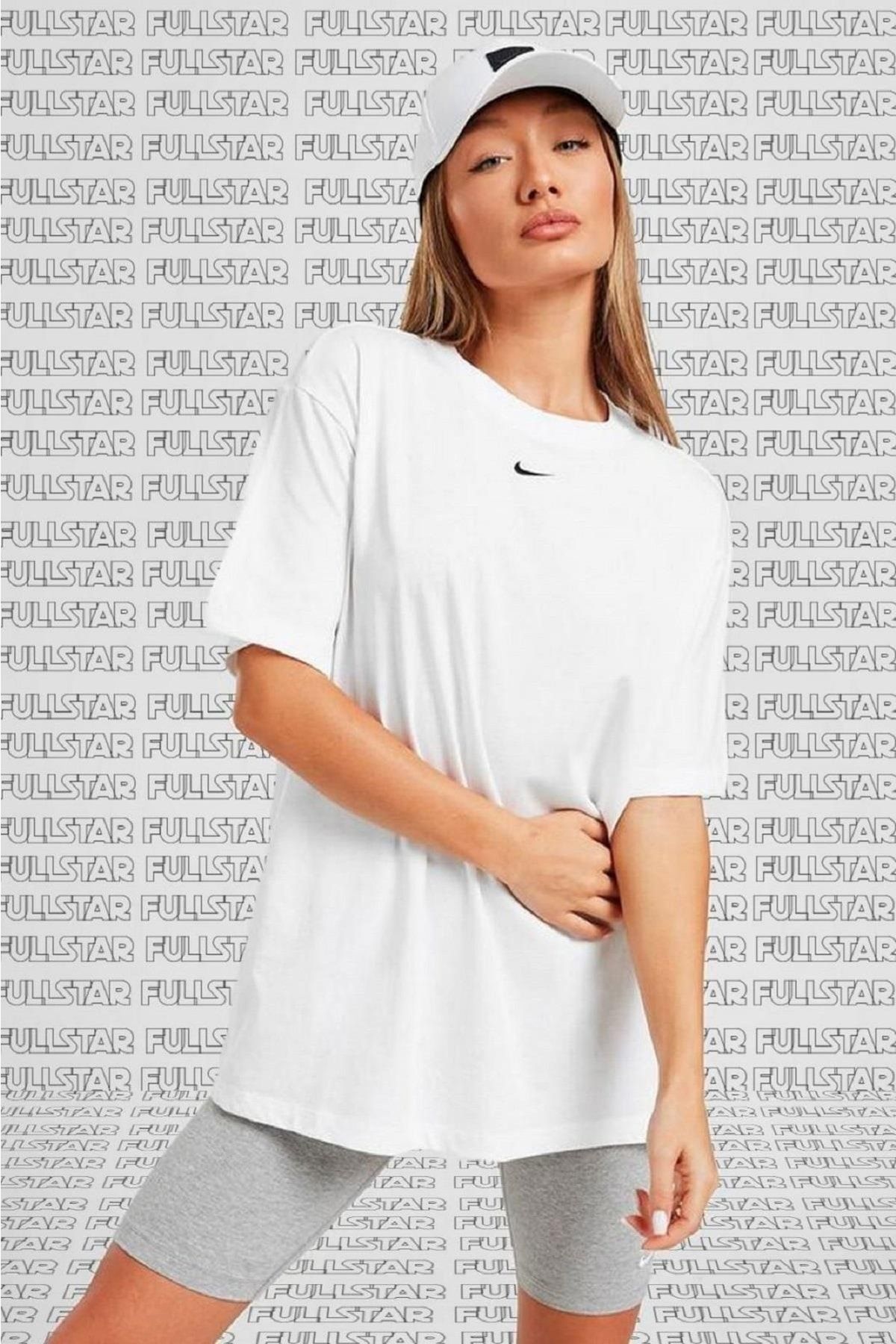 Nike Sportswear Oversized T-shirt Unisex Nakış Swooslu Beyaz Tişört