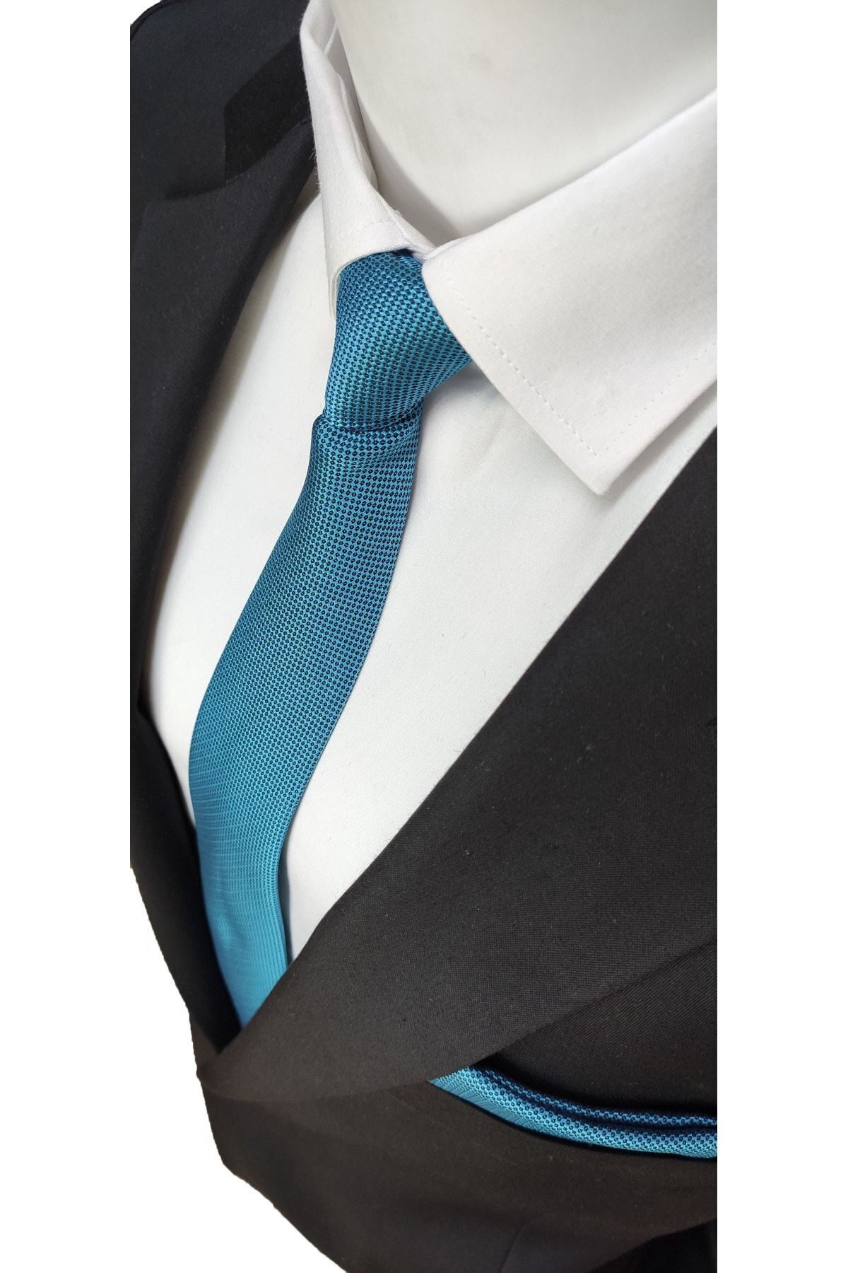 Elegante Cravatte Mavi Renkte Armürlü Dokuma Kravat Ve Mendil