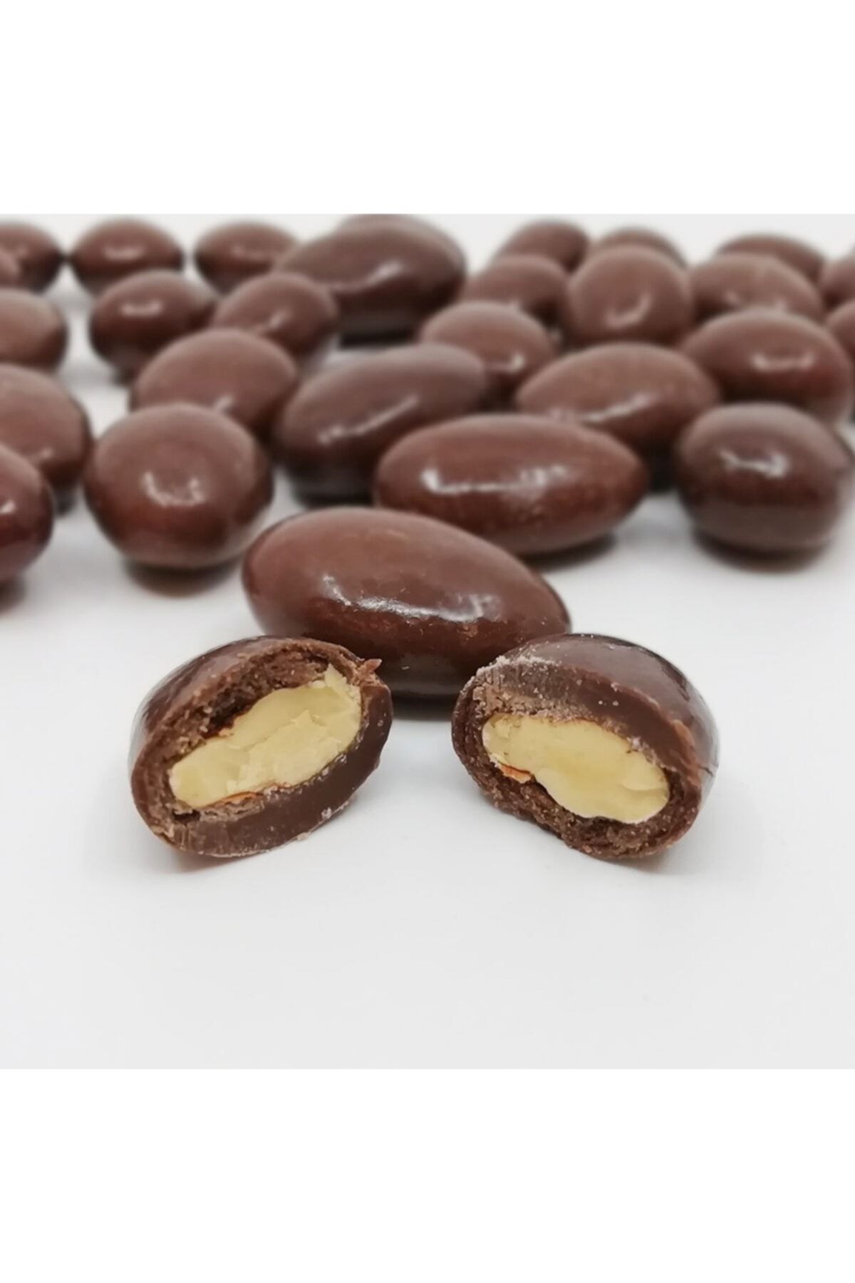 Özgür Kuruyemiş Sütlü Çikolatalı Badem 250 Gr