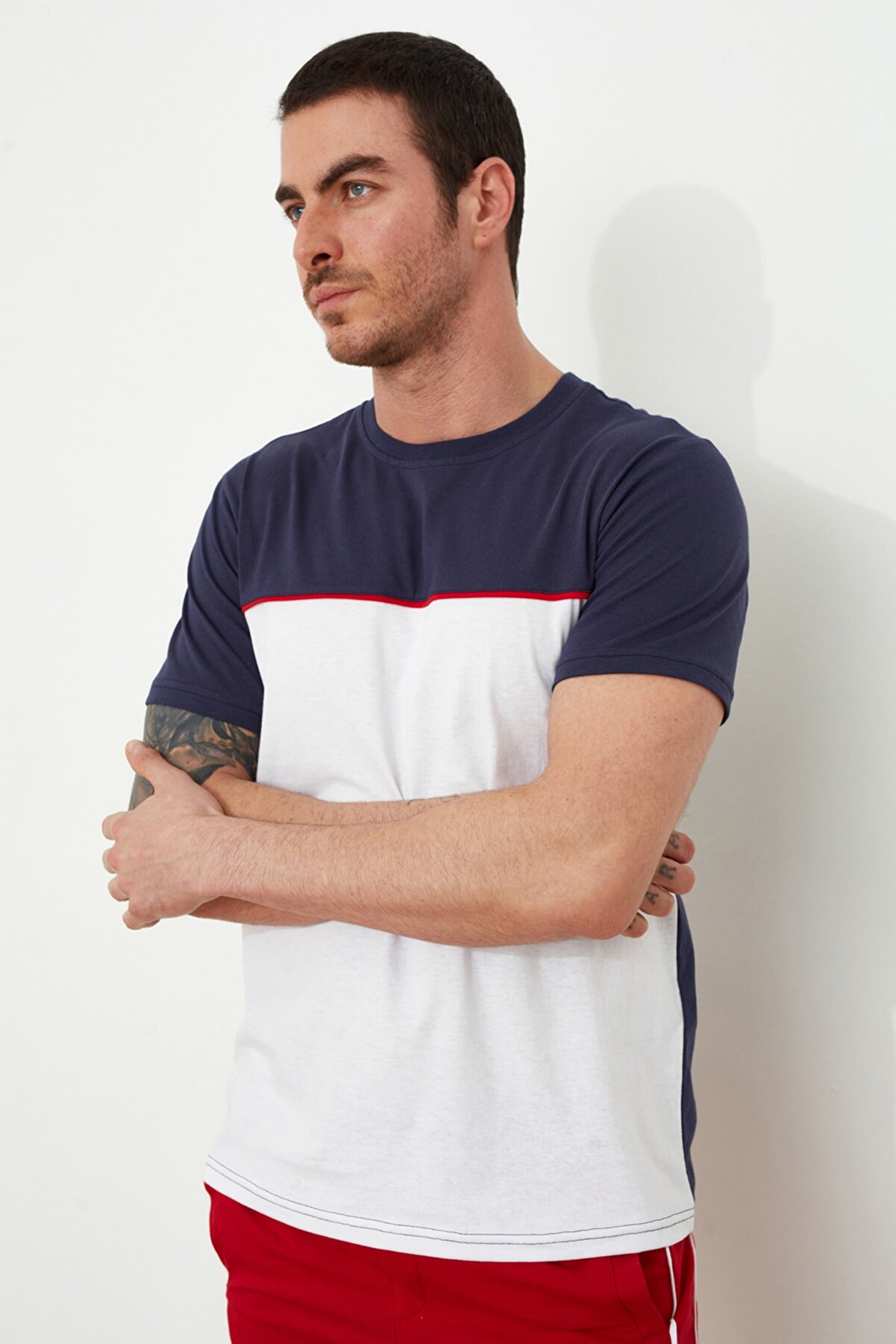 TRENDYOL MAN Lacivert Erkek Slim Fit Panelli T-Shirt TMNSS20TS0170
