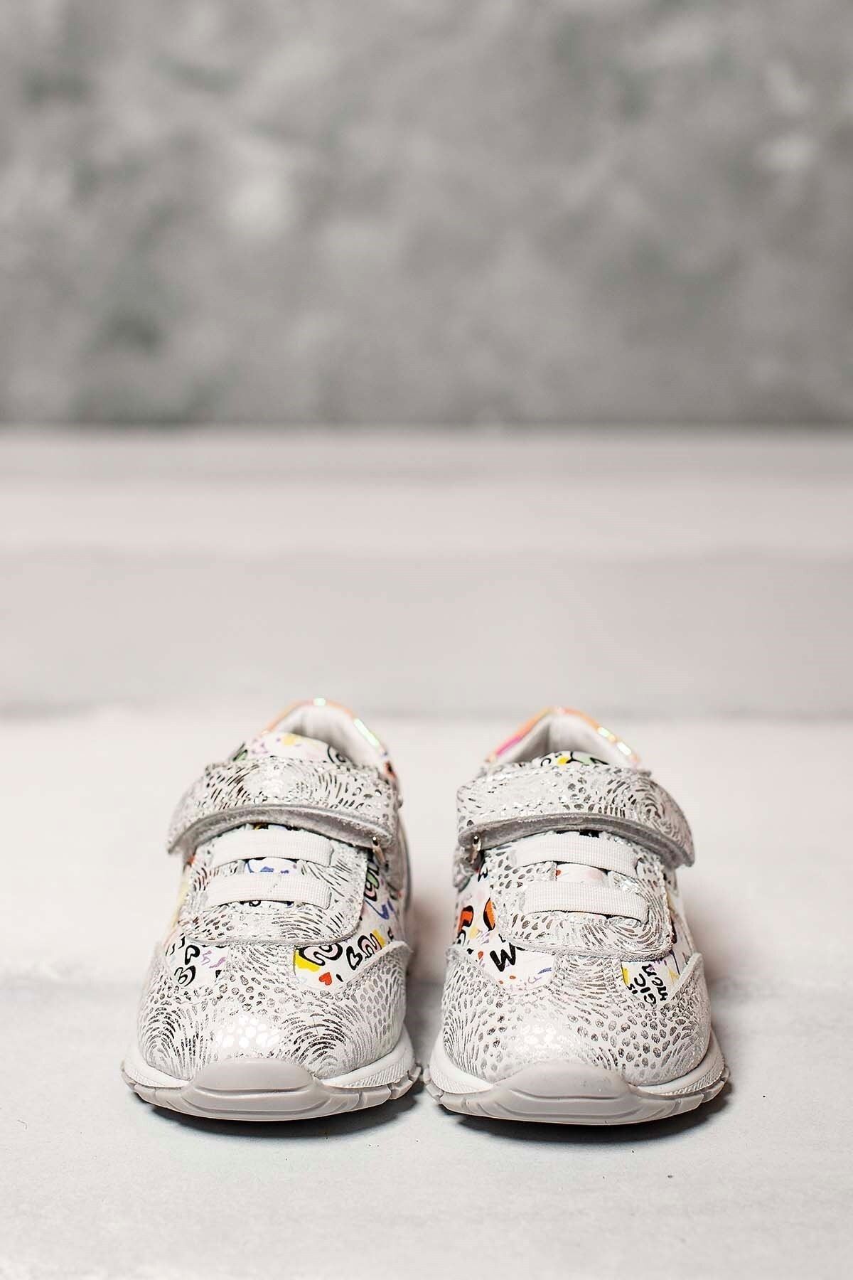 Toddler Ilk Adım Çocuk Ayakkabısı Renkli Desenli Gümüş