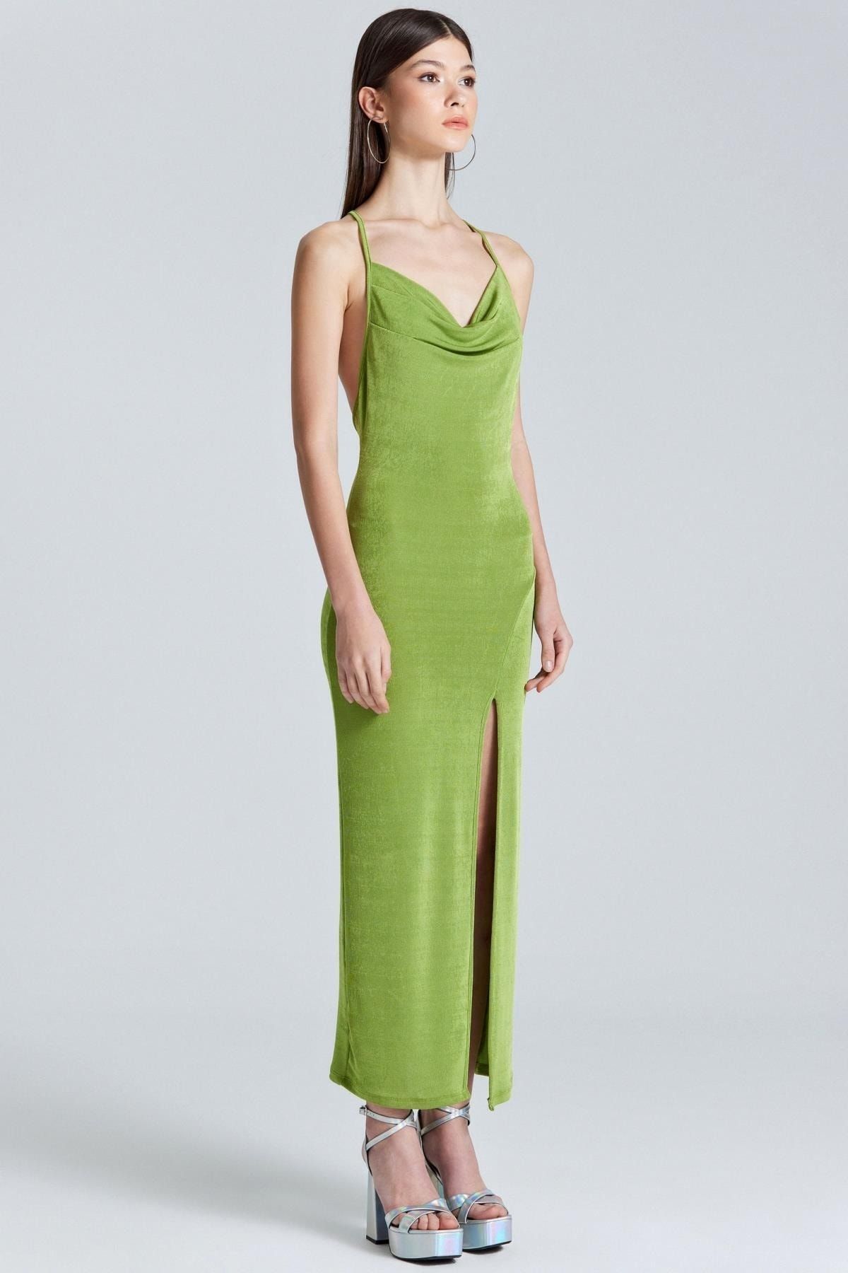 Boutiquen 1961 Uzun Yırtmaç Detaylı Yeşil Elbise