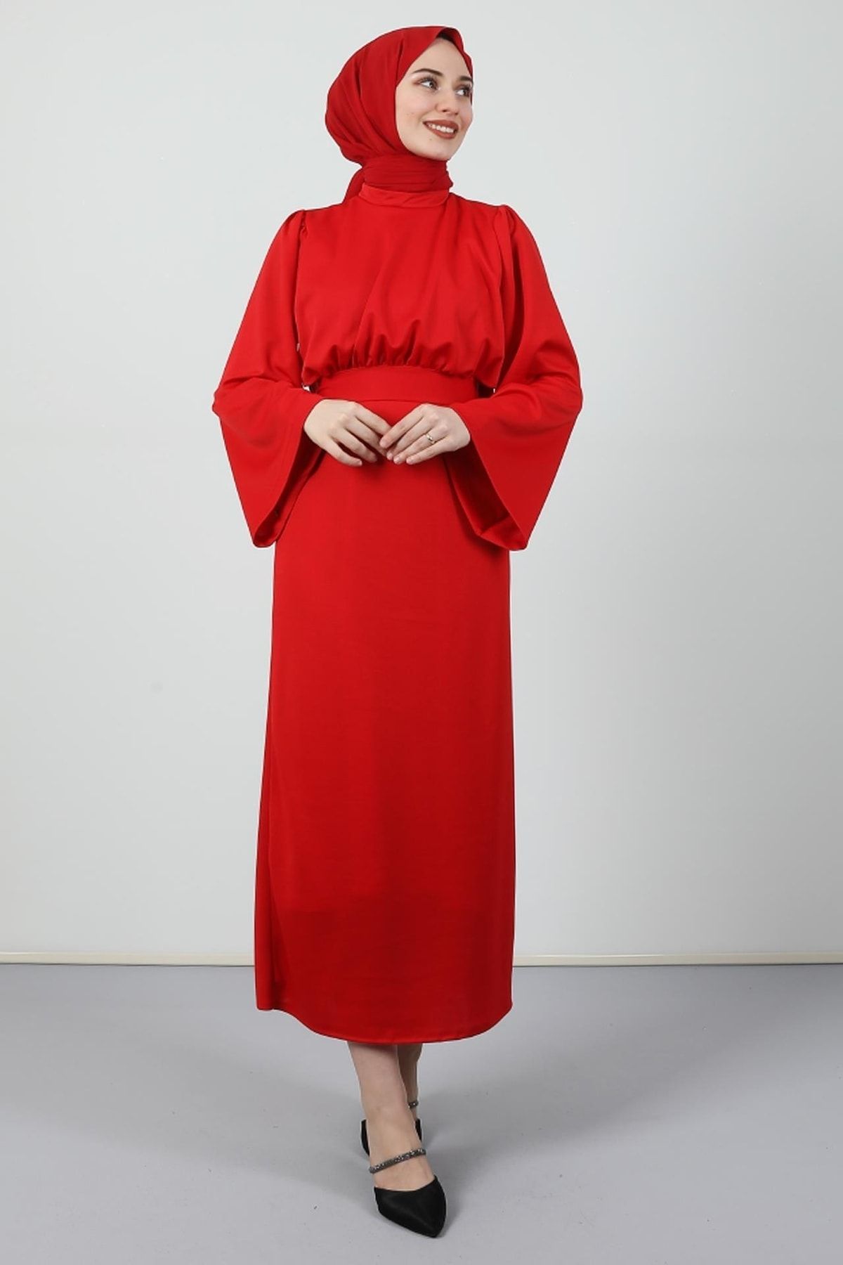 Giza Giyim Göğsü Pelerinli Elbise Kırmızı