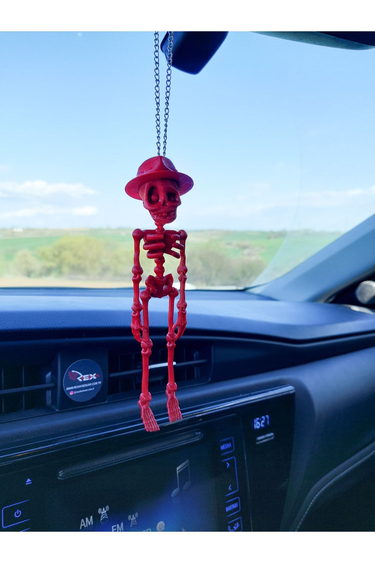 Rex Aksesuar Fötr Şapkalı Iskelet Ayna Süsü (kırmızı-kırmızı) Araba Süsü - Dikiz Aynası Süsü Zincirli
