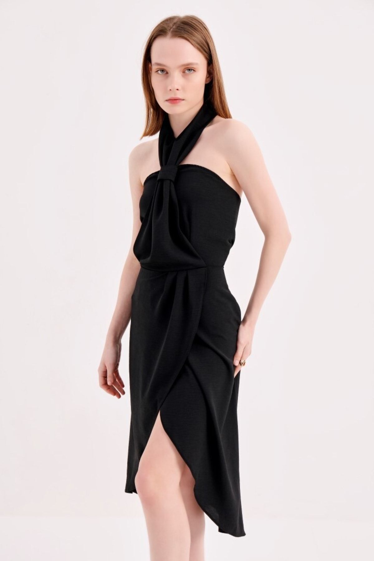 alpira Kadın Elbise -ayrobin Kumaş- Boyundan Bağlamalı Kravat Yaka - Kolsuz Tasarım Elbise M0014s