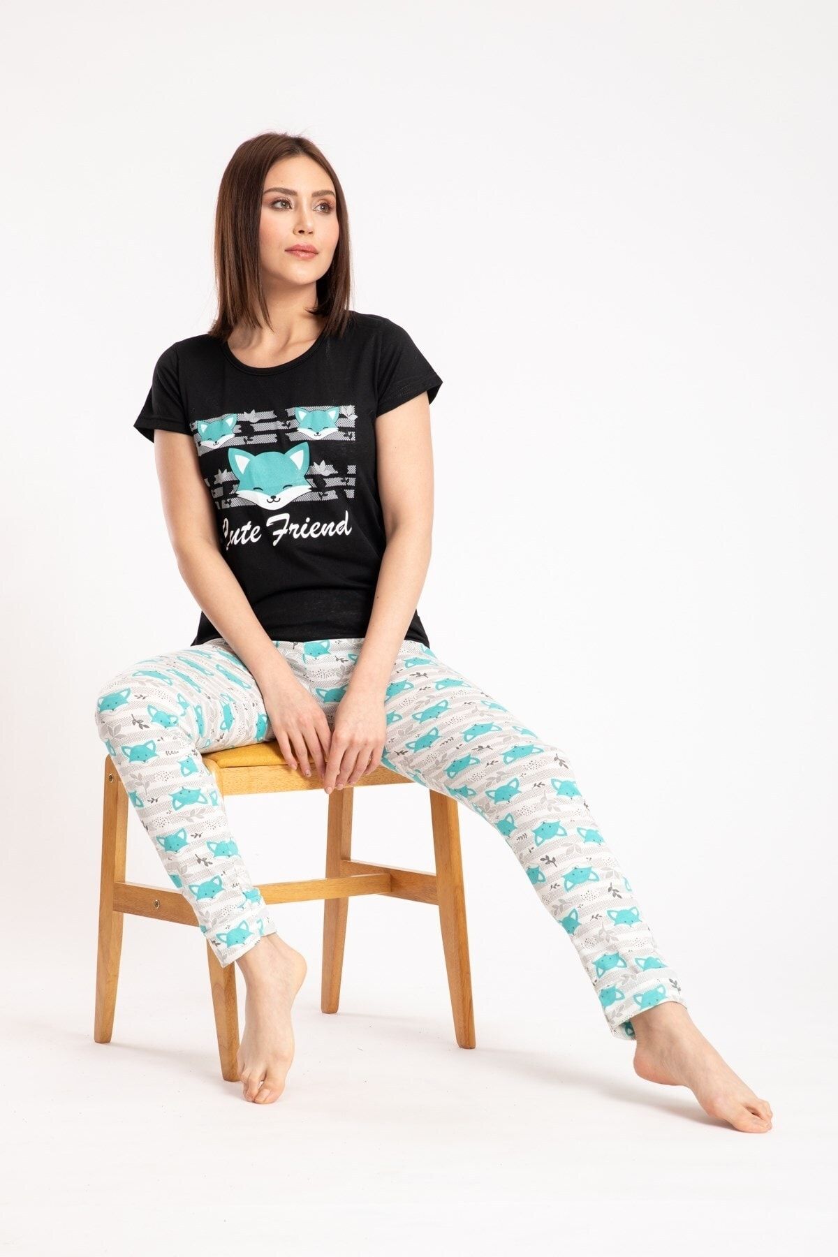 Pemilo Kadın Siyah Tilki Desenli Kısa Kol Pijama Takımı