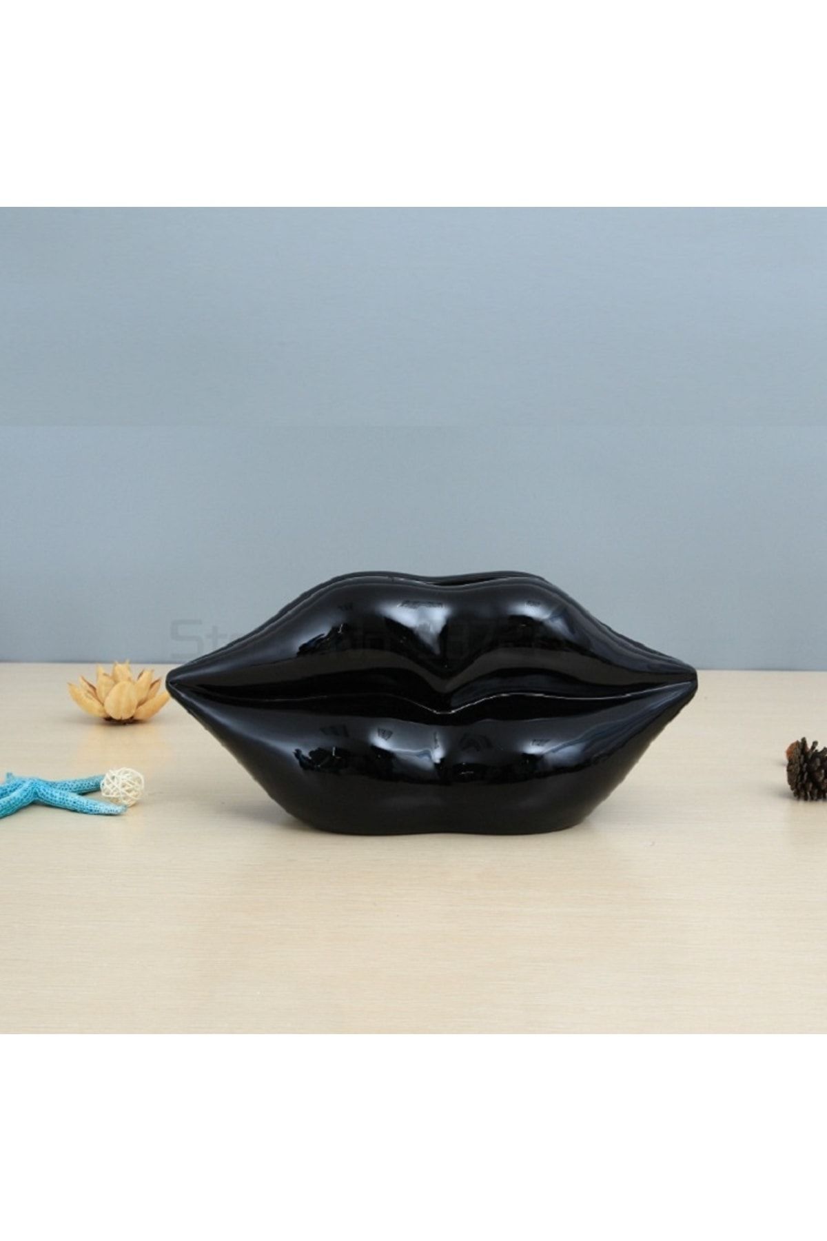 Havalı Tasarım Siyah Seksi Çekici Dudaklar Dekoratif Obje , Beton Saksı, Vazo(20x9cm-çift Yüzeylidir)