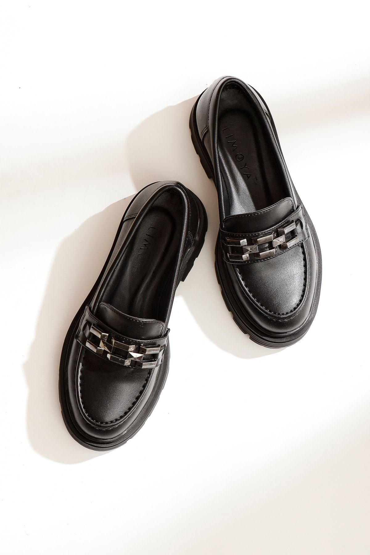 Limoya Benaz Siyah Fiyonk Detaylı Oxford Ayakkabı