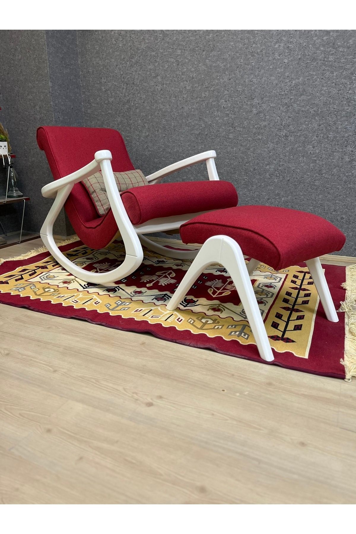 Asedia Ekol Lake Kırmızı Ahşap Sallanan Sandalye Modern Dinlenme Emzirme Baba Tv Okuma Koltuğu Berjer