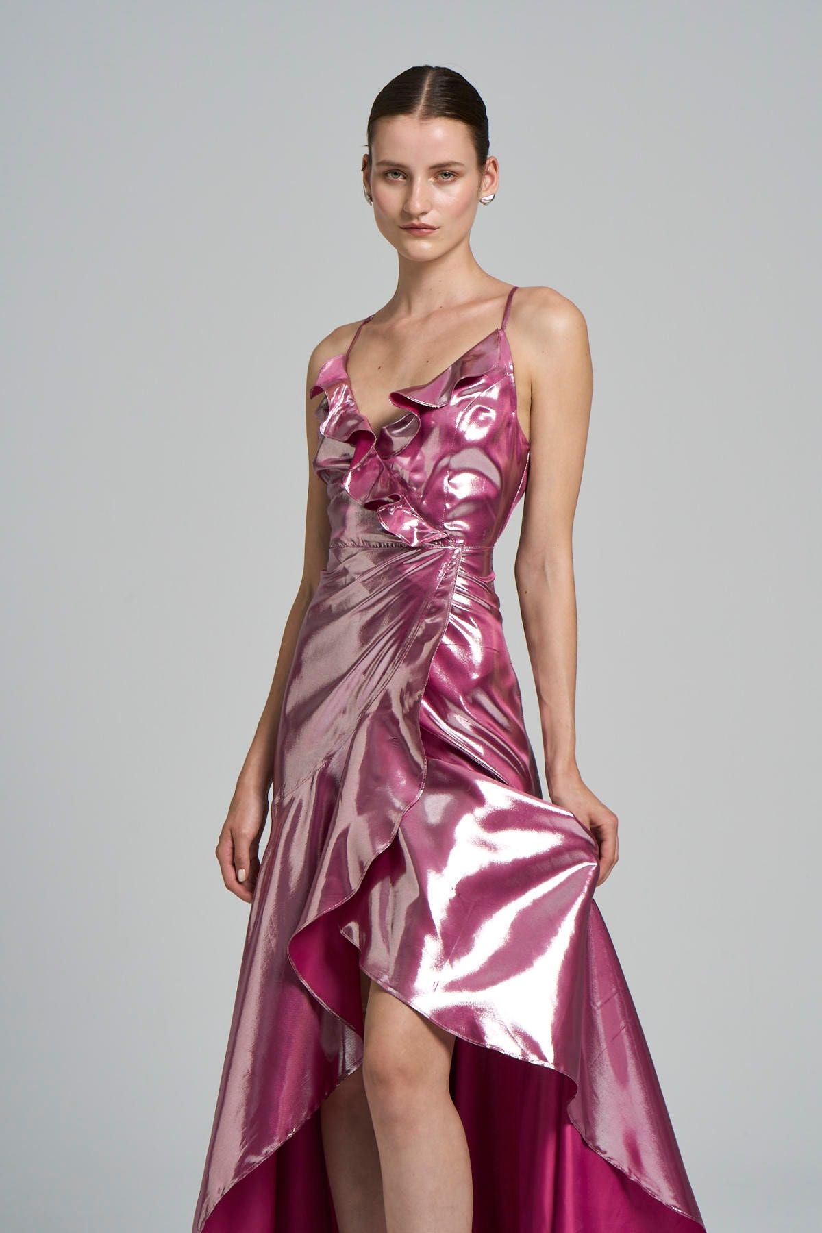 TUBA ERGIN Kadın Anvelop Volanlı Metalik New Tahoe Maxi Elbise