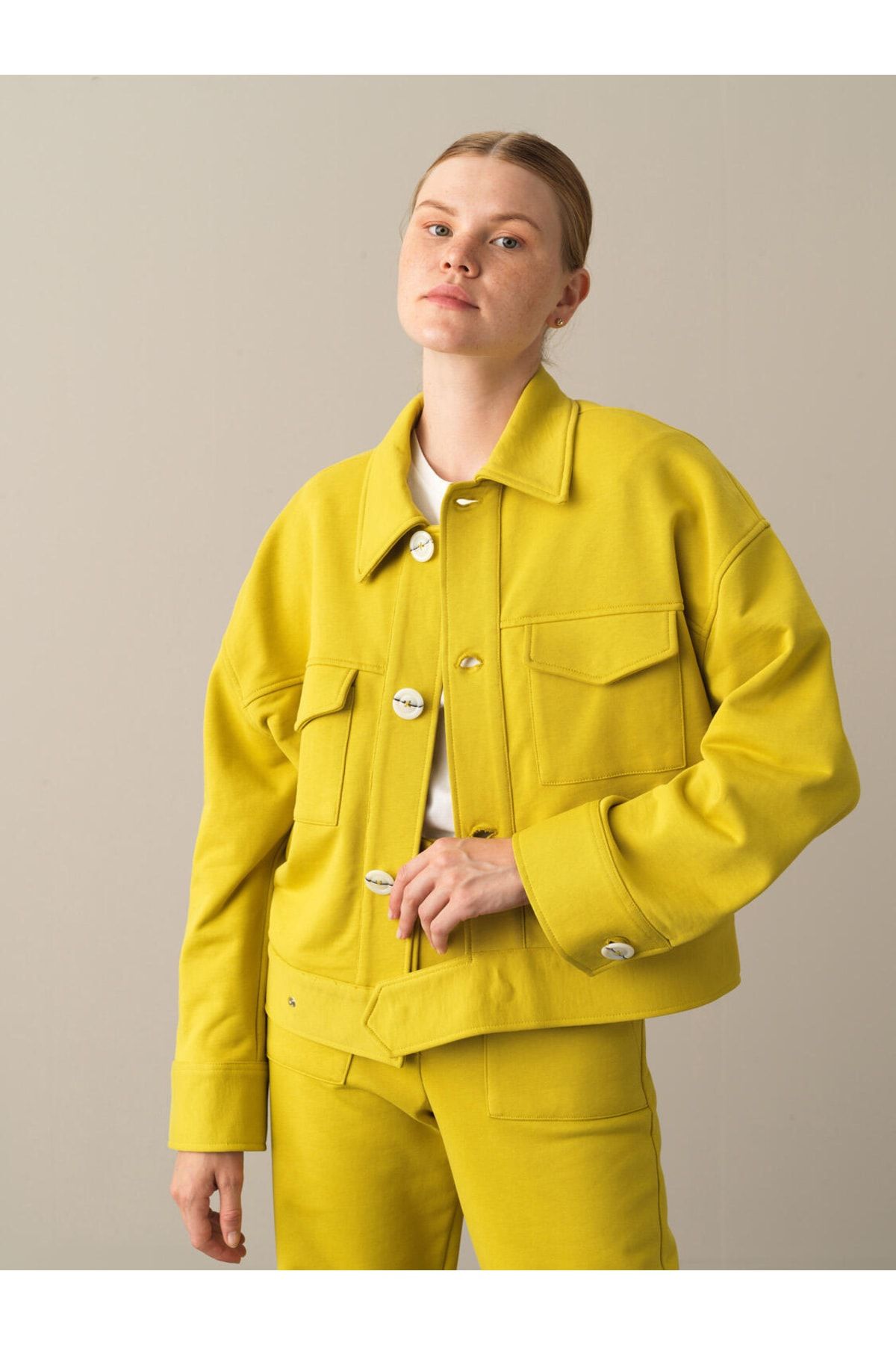 Xint Kadın Yosun Sarısı %100 Pamuk Cep Detaylı Oversize Ceket