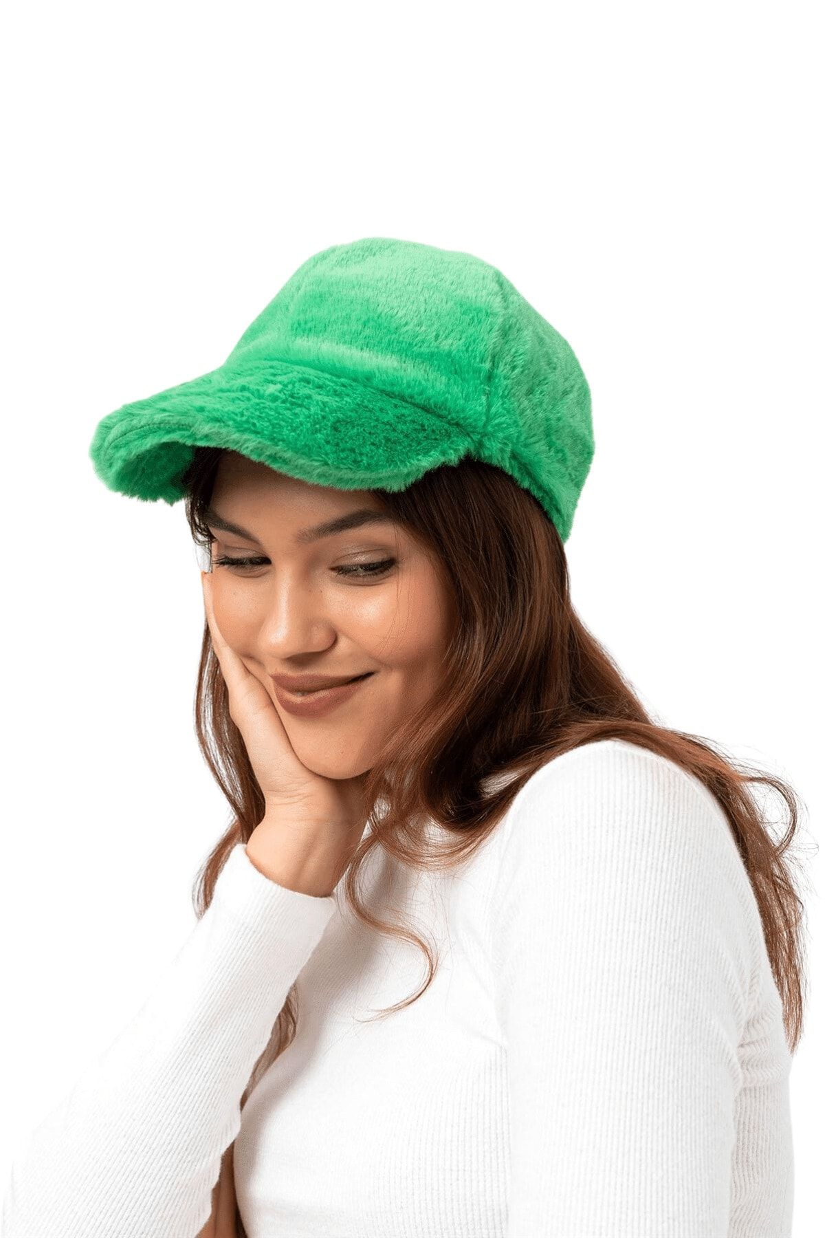 butikburuç Kadın Benetton Siperli Peluş Şapka