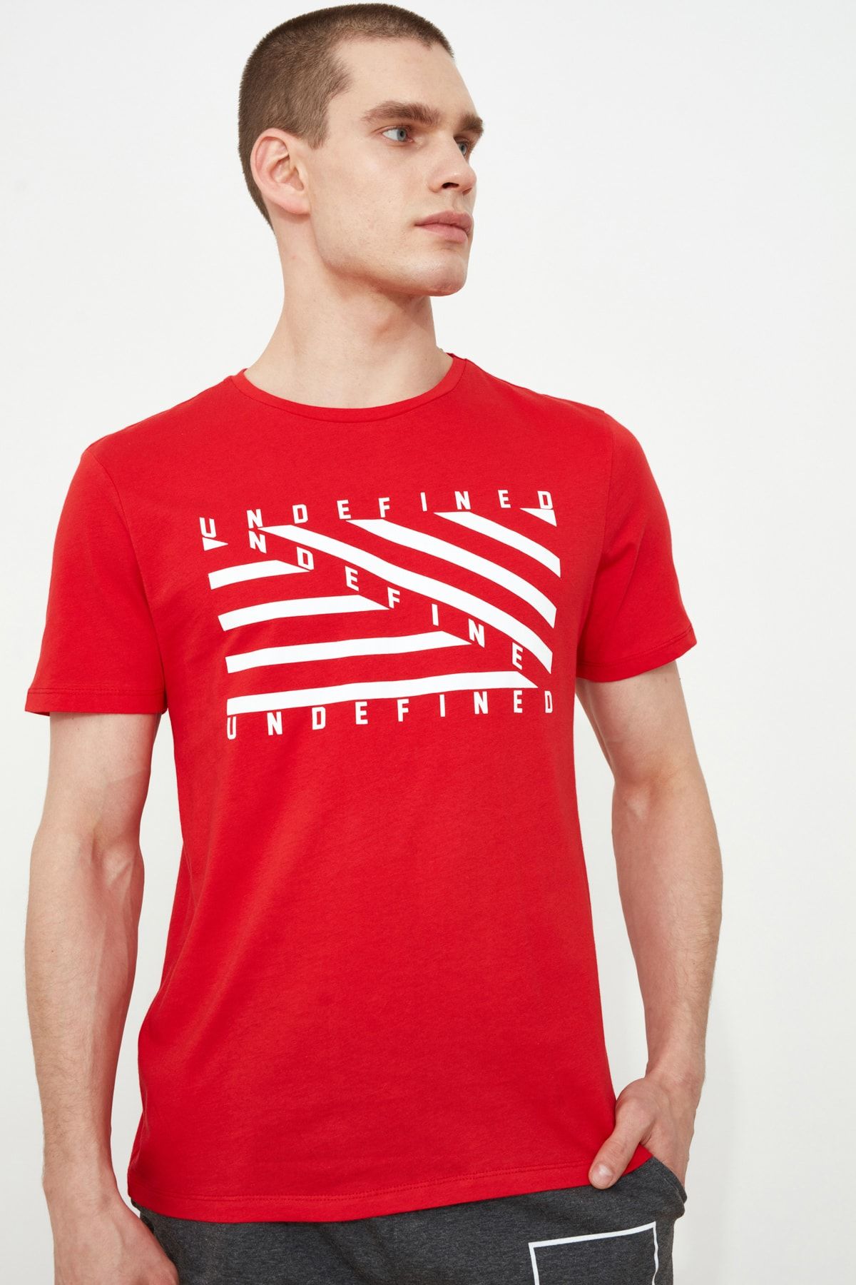 TRENDYOL MAN Kırmızı Erkek Baskılı Slim Fit T-Shirt TMNSS20TS0079
