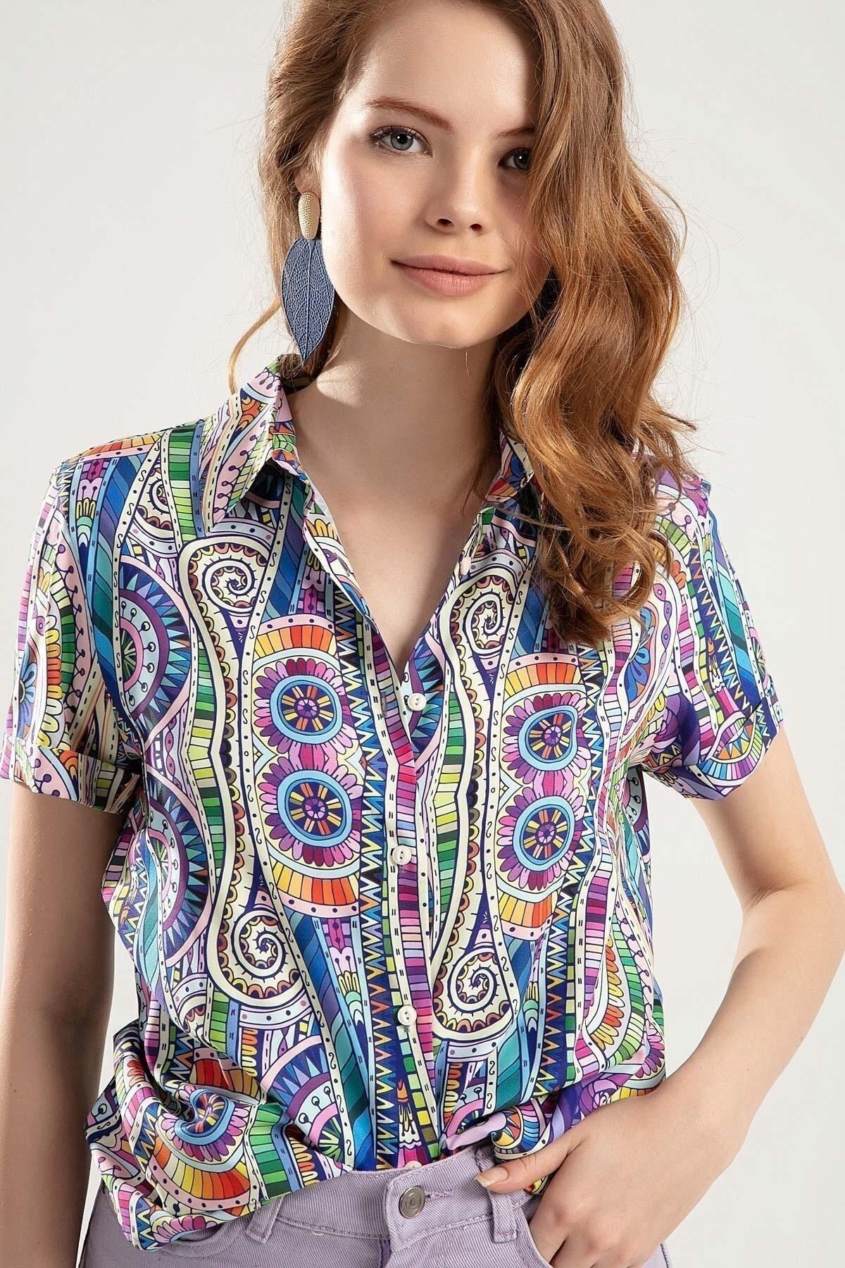 Pattaya Kadın Çok Renkli Dijital Baskılı Duble Kol Gömlek PTTY20S-364