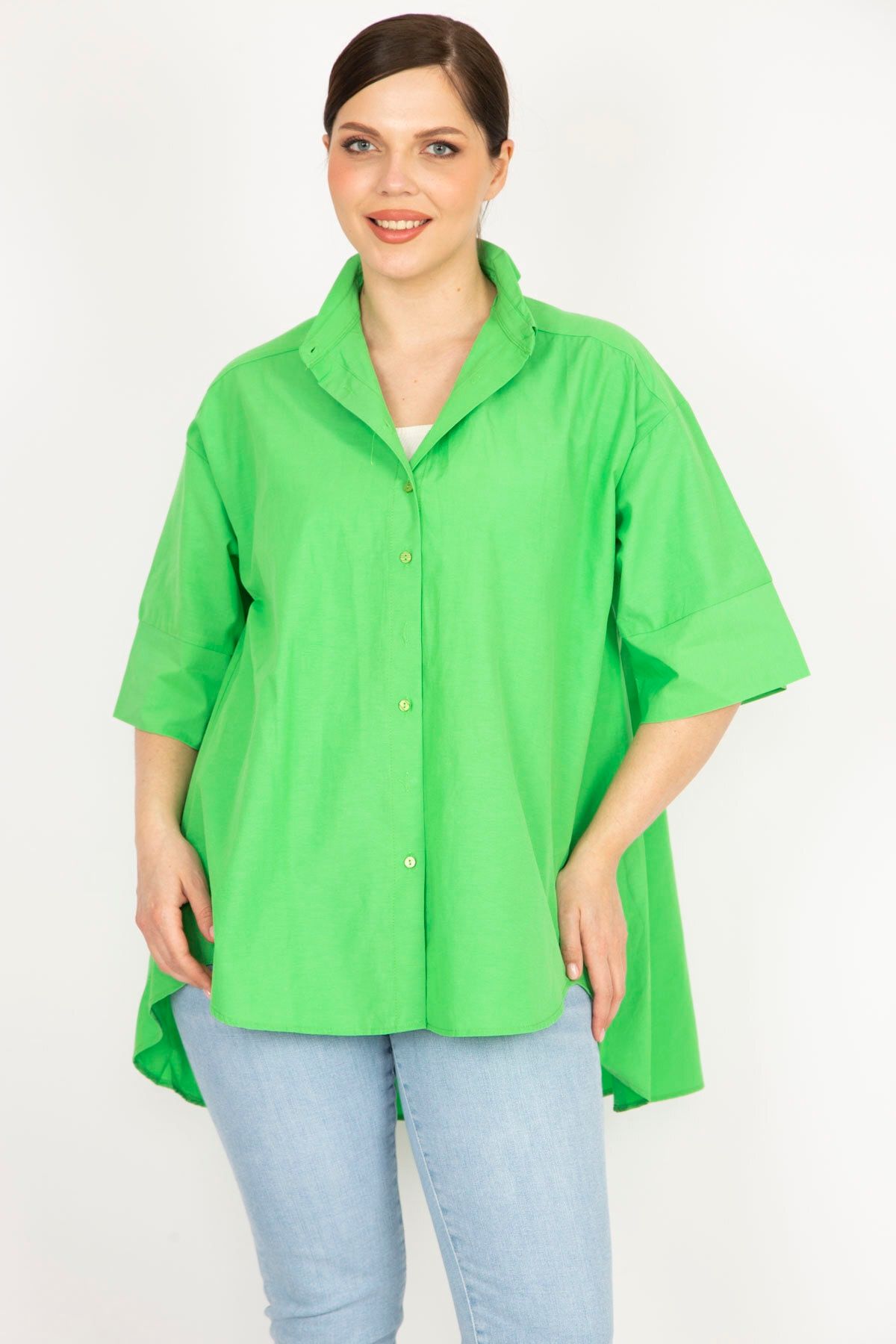 Şans Kadın Yeşil Büyük Beden Ön Düğmeli Arkası Uzun Gömlek 65n36141