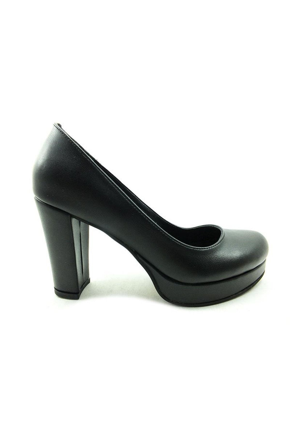 Çarıkçım Kadın Siyah Topuklu Ayakkabı  1100-15