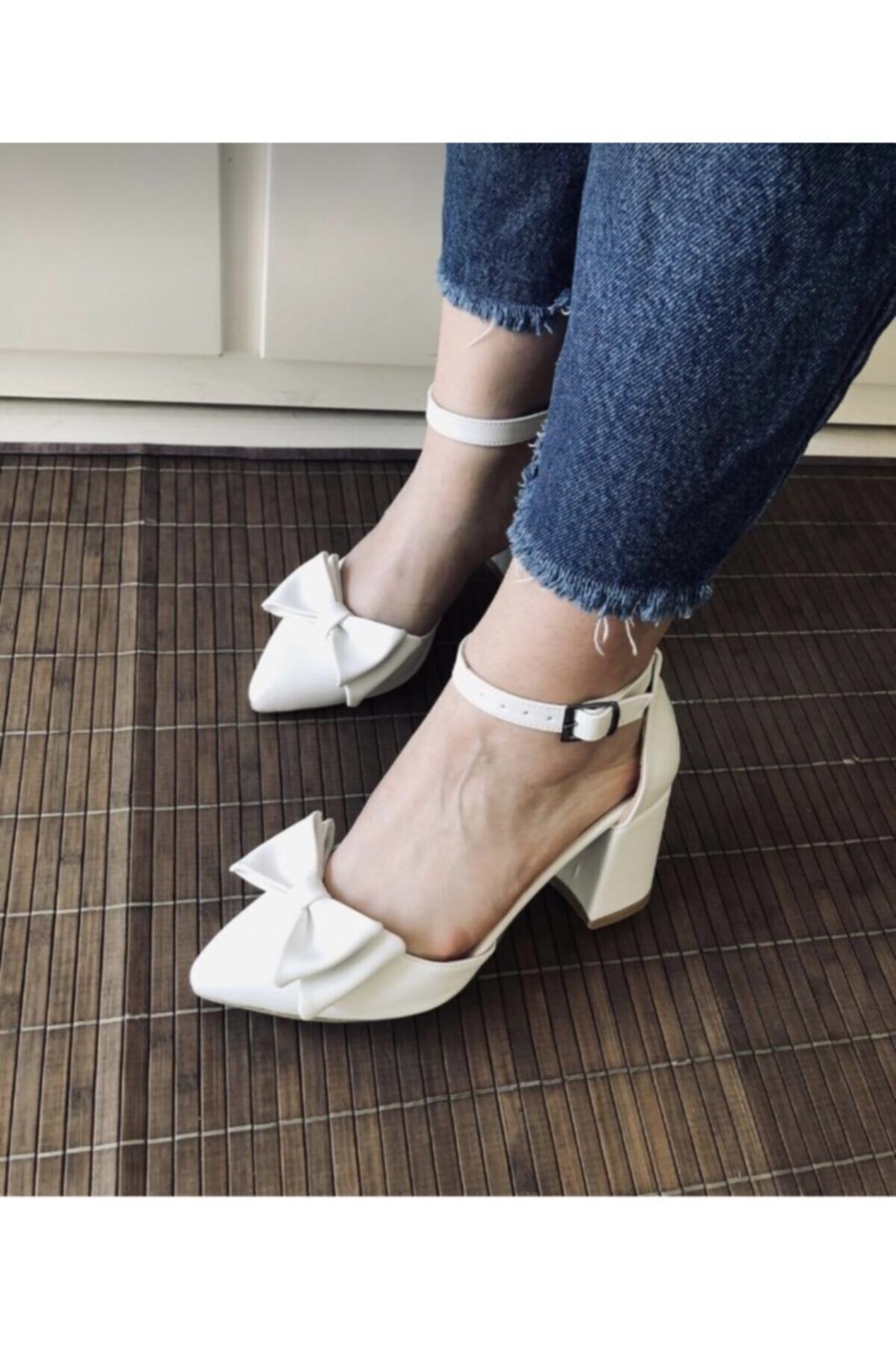BY MAY SHOES Beyaz Topuklu Fiyonk Modellı Kadın Ayakkabısı