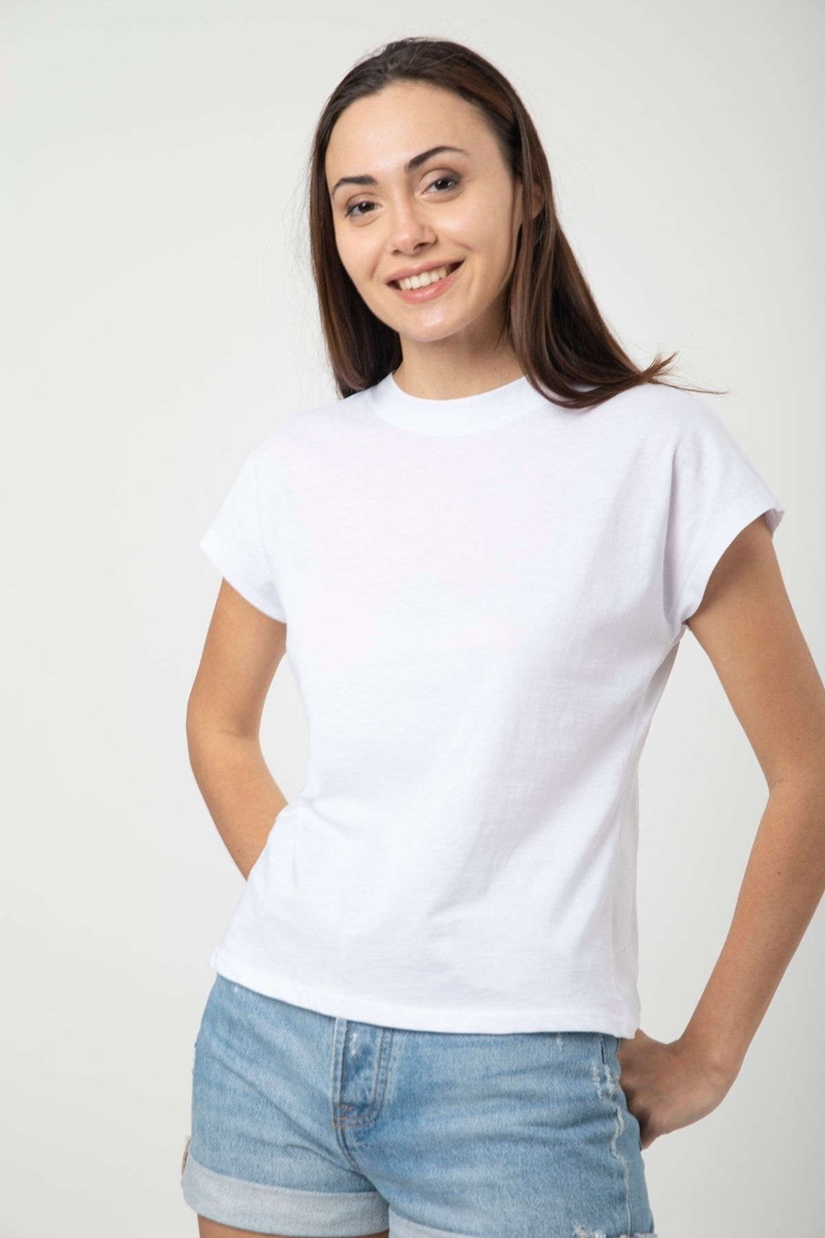 MD trend Kadın Beyaz Pamuklu Kısa Kollu Basic T-shirt
