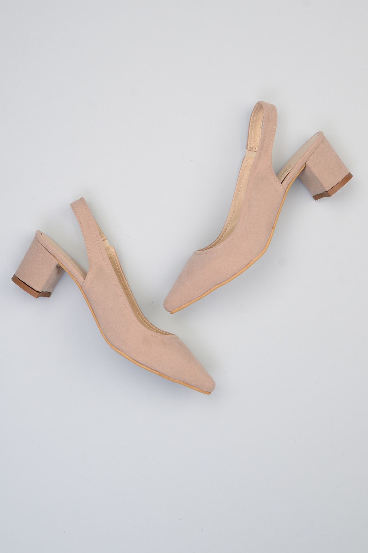 Bambi Bej Kadın Klasik Topuklu Ayakkabı F0345721072