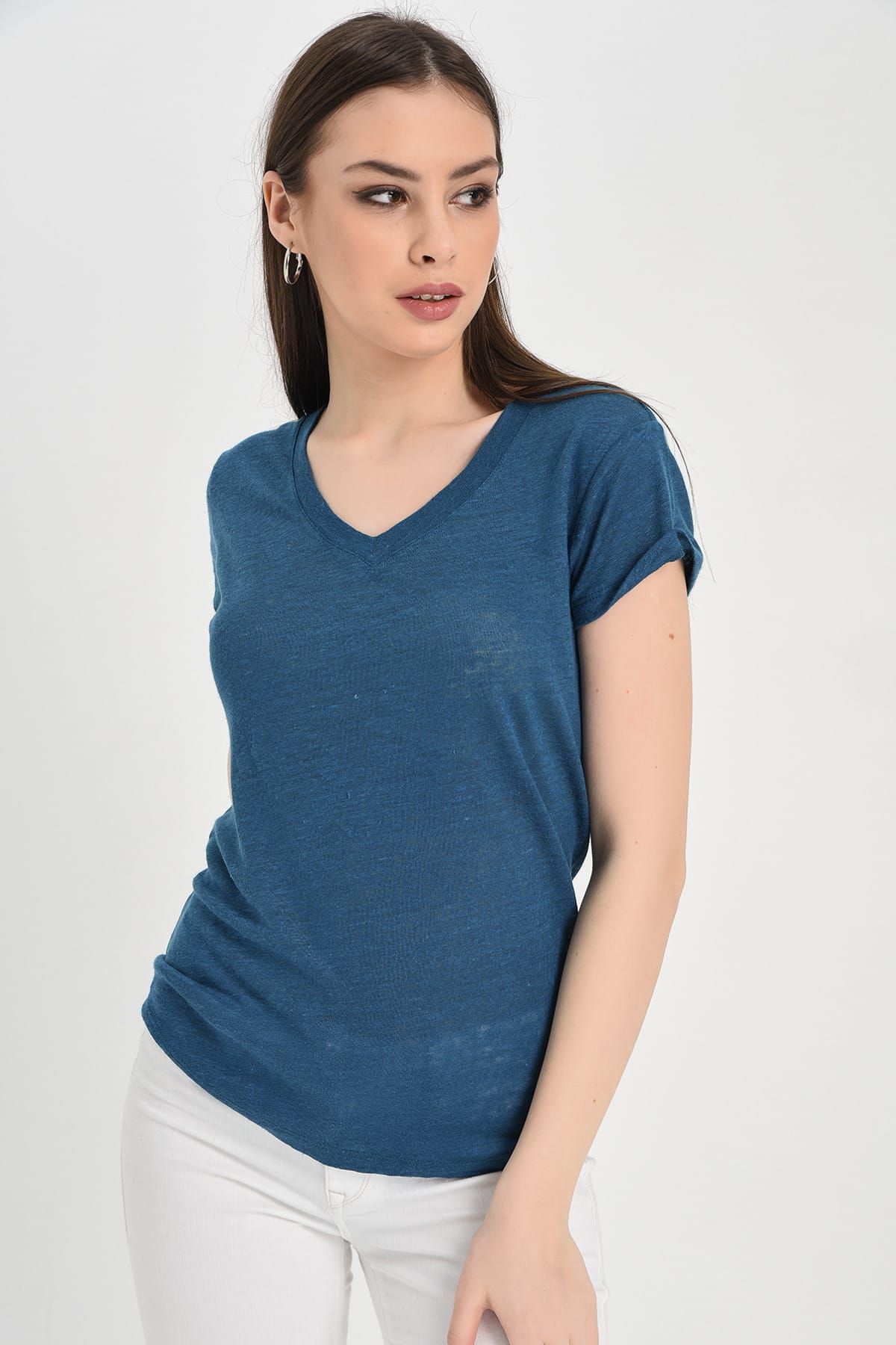 Hanna's Kadın Mavi V Yakalı Basic T-shirt Hn1381