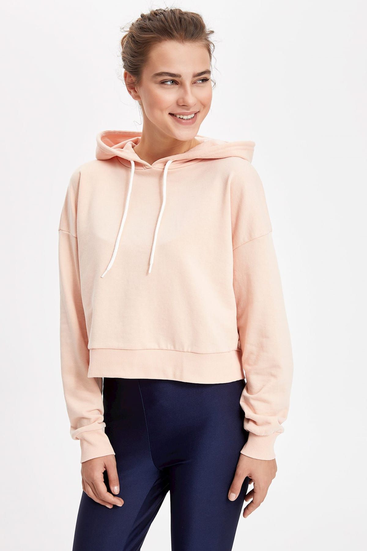 Defacto Kadın Kapşonlu Crop Top Sweatshirt K8501AZ.18CW.OG364