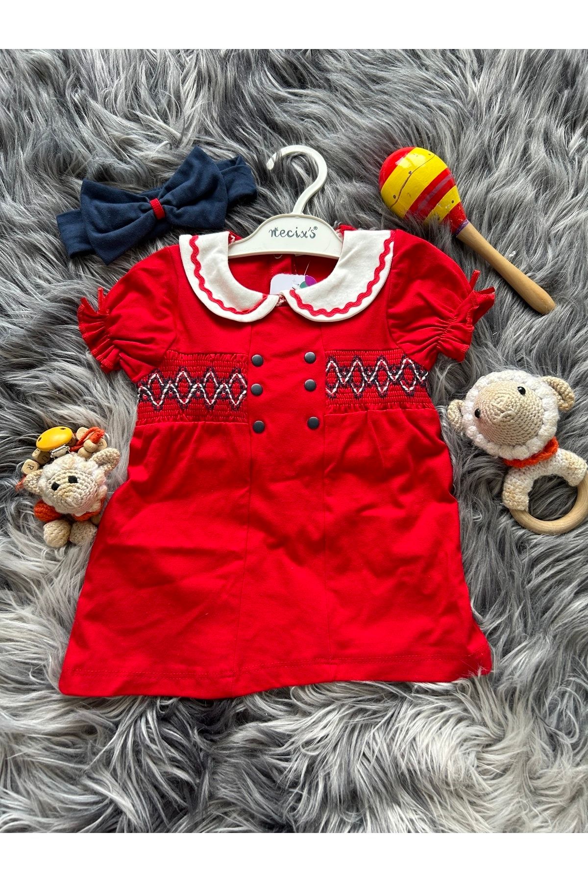 Necix's Kız Bebek Pamuklu Önü Düğmeli Yakalı Kırmızı Elbise