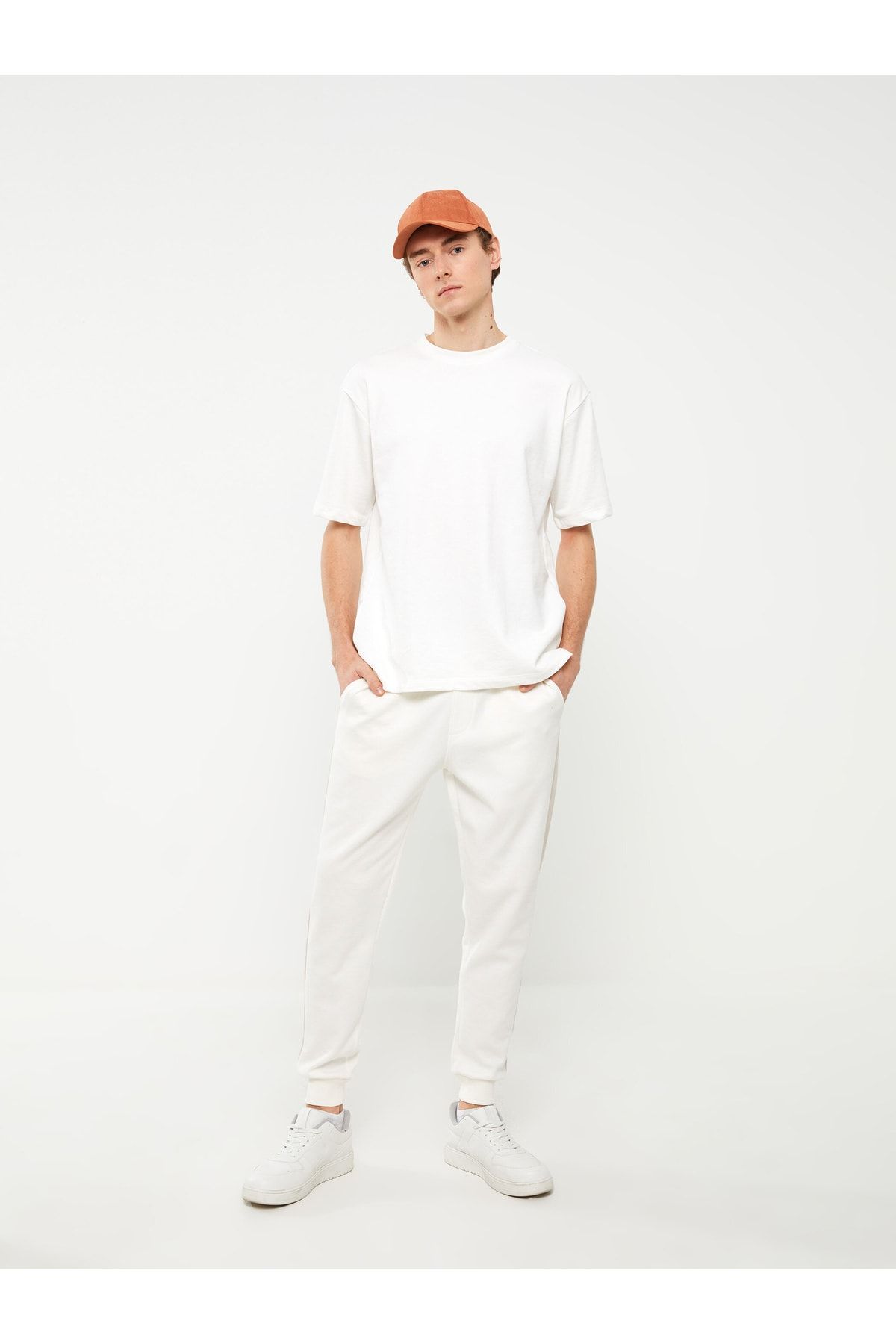 LC Waikiki Slim Fit Erkek Jogger Eşofman Altı