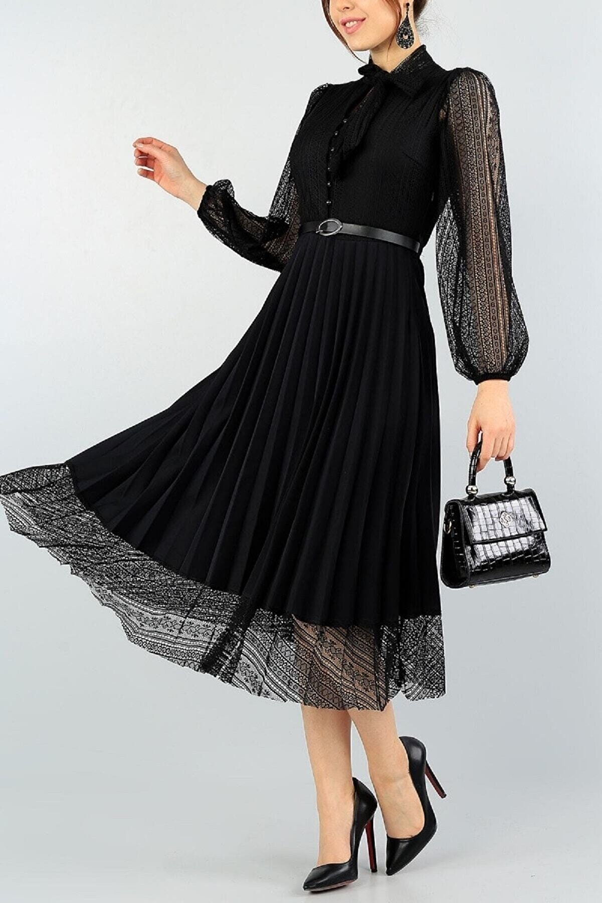 lovebox Piliseli Dantel Detaylı Kemerli Tasarım Uzun Kollu Siyah Elbise 57834