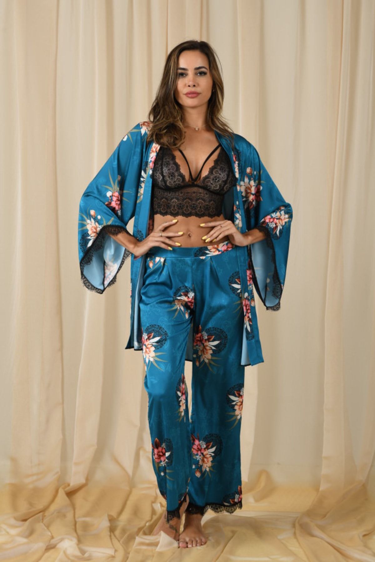 Marpessa Lingerie Elite Collection Ipek Saten Büstiyerli Pijama Takımı 3013
