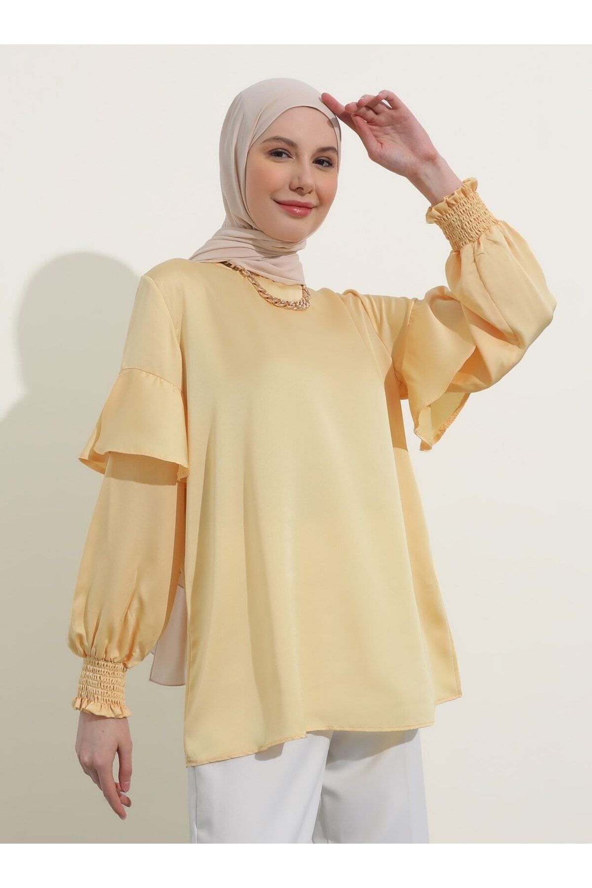 Refka Fırfır Detaylı Saten Bluz - Soft Sarı - Woman
