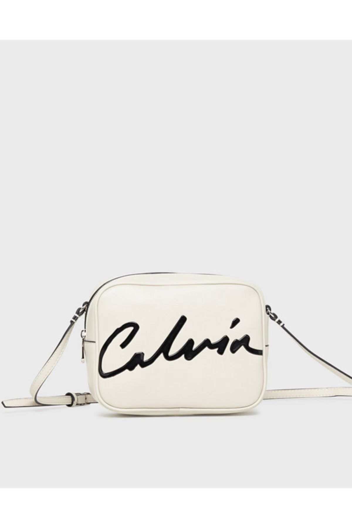 Calvin Klein Kadın Beyaz Omuz Çantası  Eo/sclptd Lrg Cam B