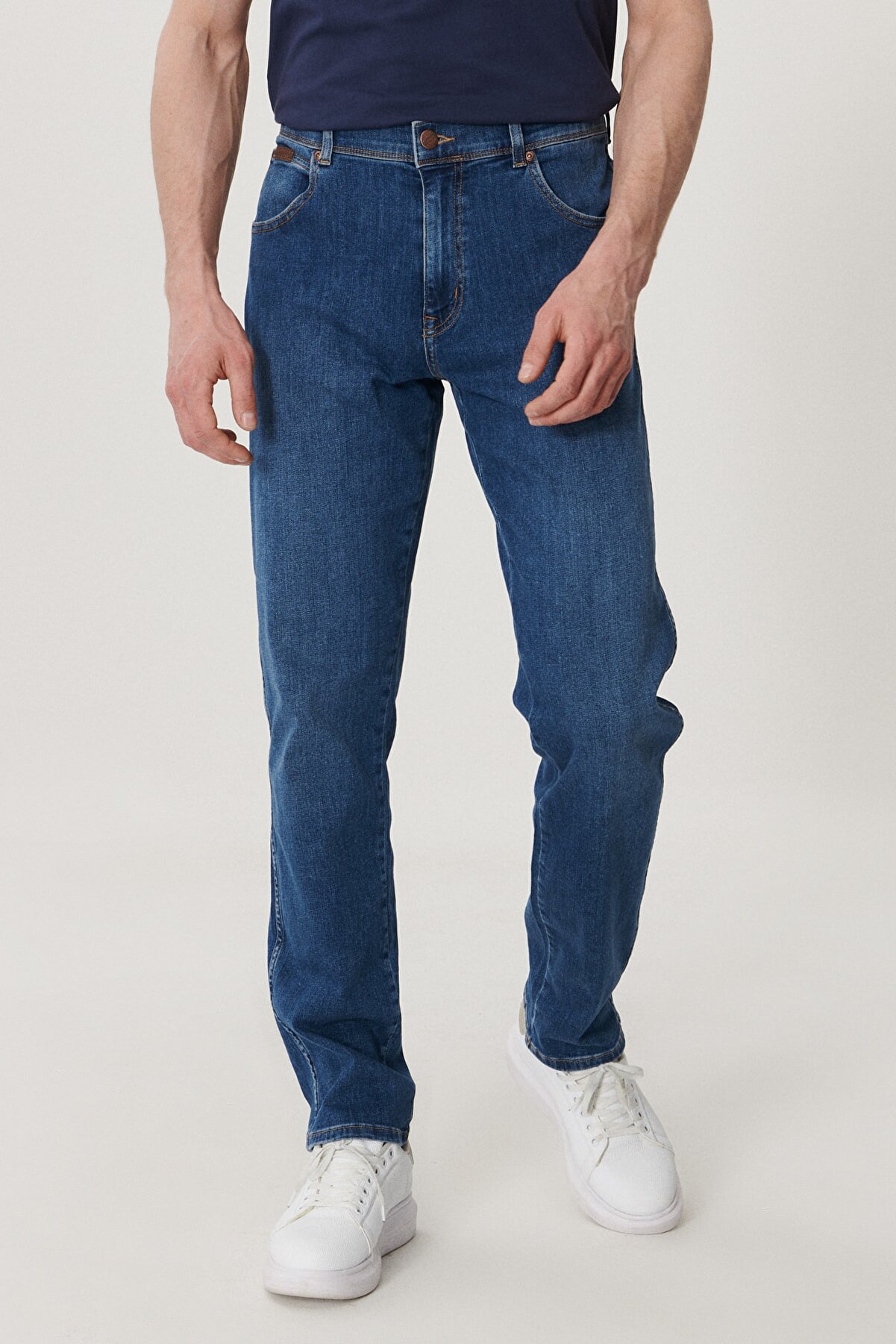 Wrangler Texas Slim Erkek Koyu Mavi Slim Normal Bel Dar Paça Esnek Jean Pantolon