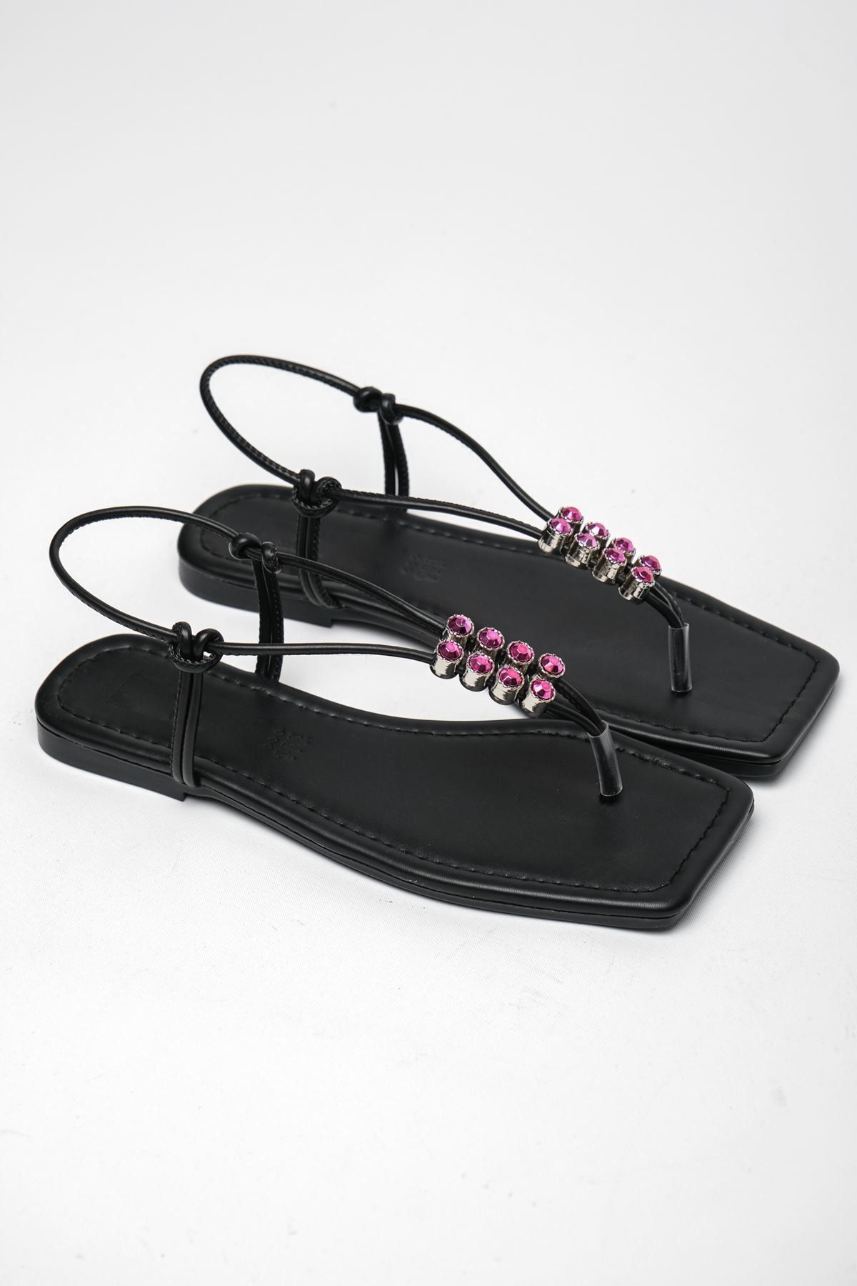 I Love Shoes Setran Mat Deri Taş Detaylı Sandalet Siyah
