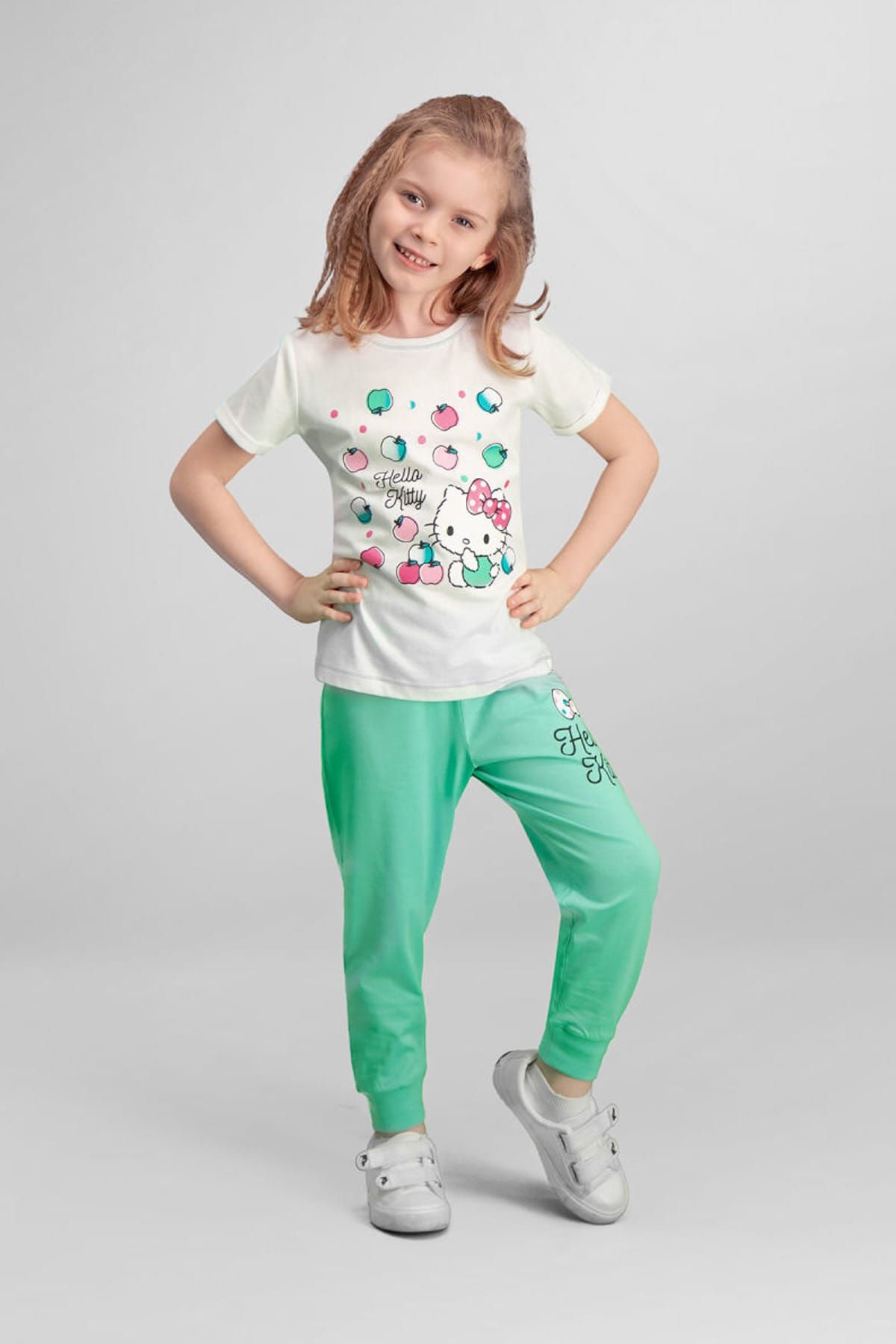 Hello Kitty Lisanslı Krem Kız Çocuk Pijama Takımı
