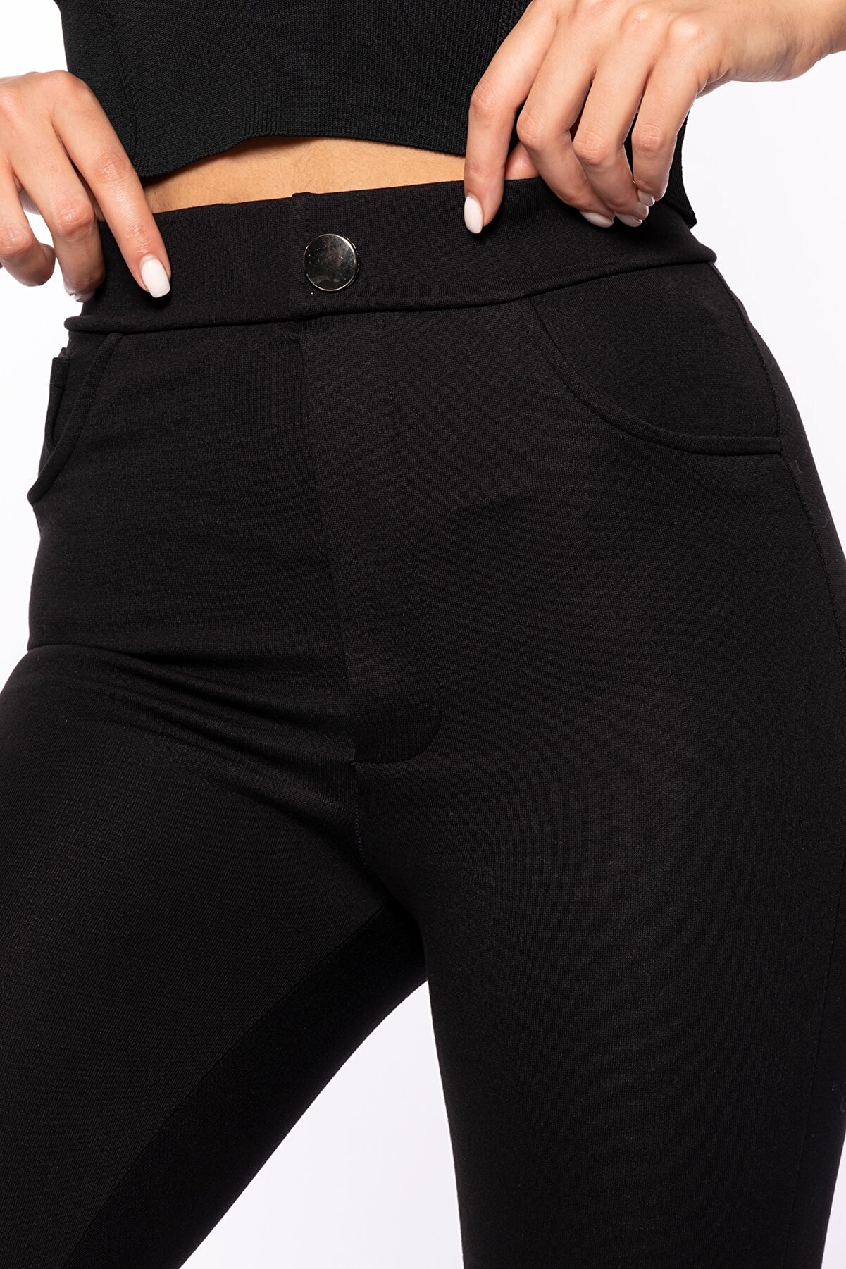 Grenj Fashion Siyah Yüksek Bel Düğme Ve Cep Detaylı Toparlayıcı Pantolon Tayt