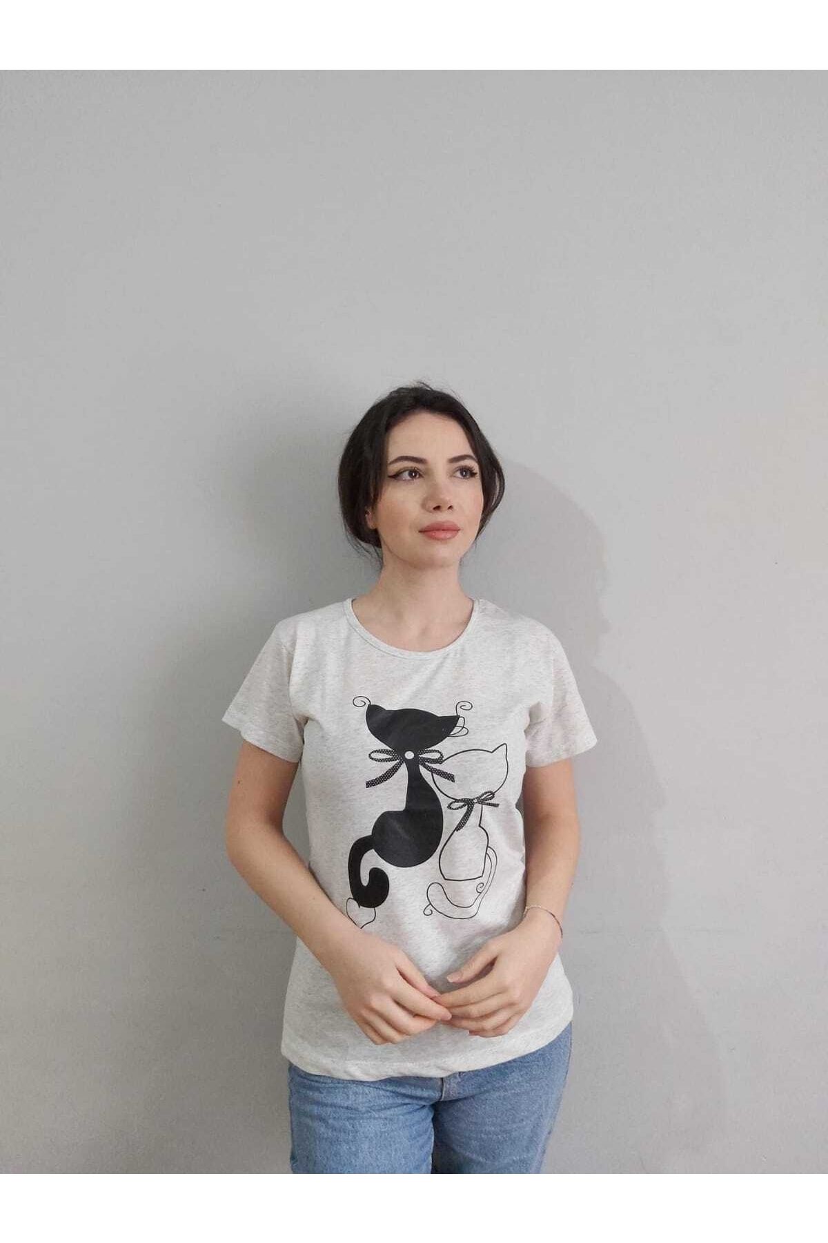 Yerli Kadın Kedi Baskılı T-shirt Yeni Season