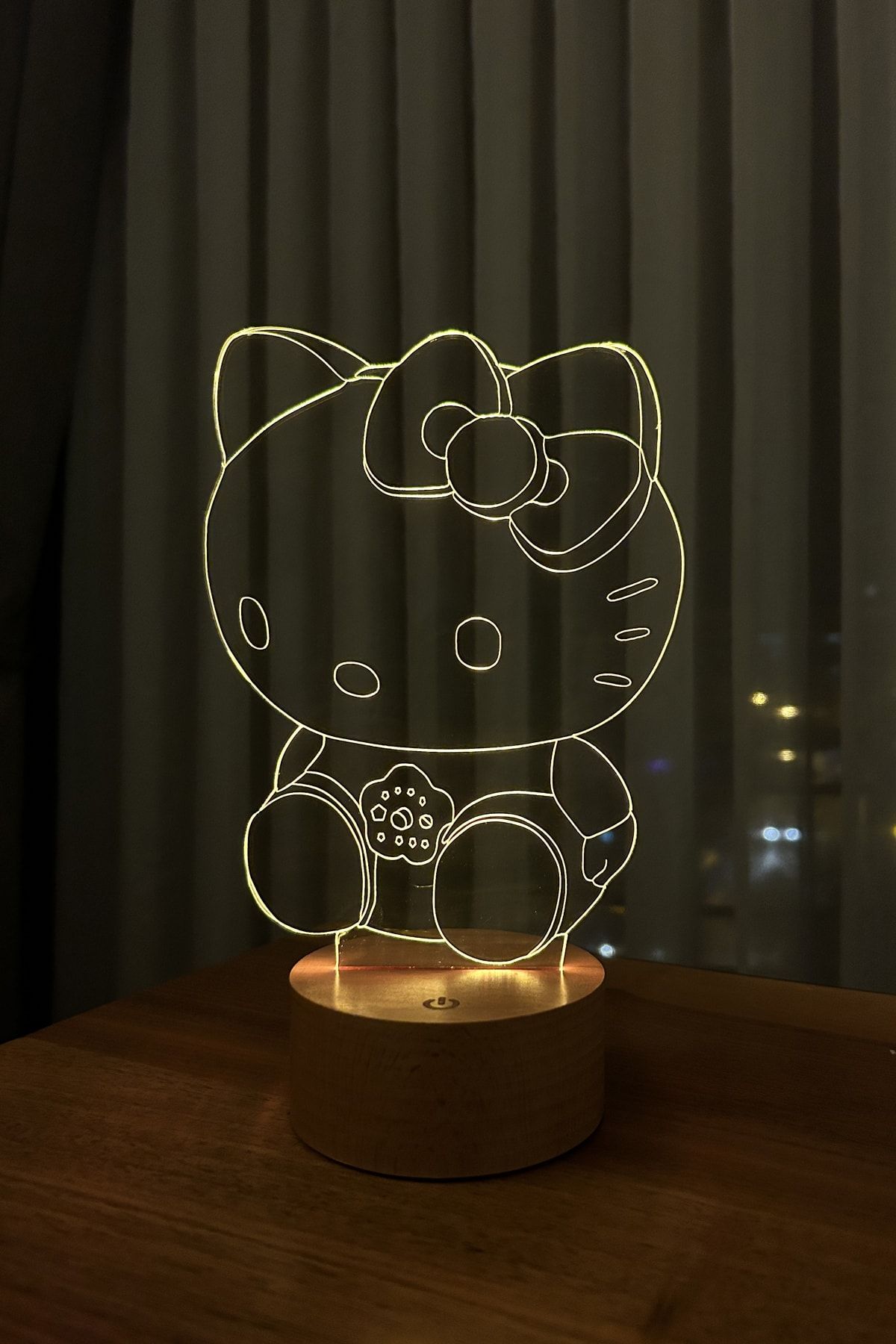 BY-LAMP Hello Kitty Led Masa Lambası - Ahşap Taban
