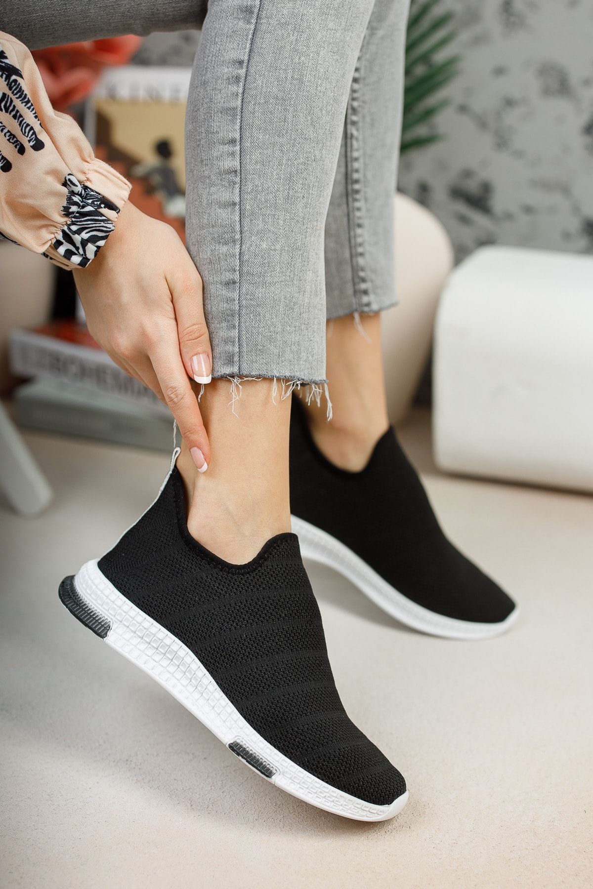 meyra'nın ayakkabıları Kadın Siyah Çorap Sneaker