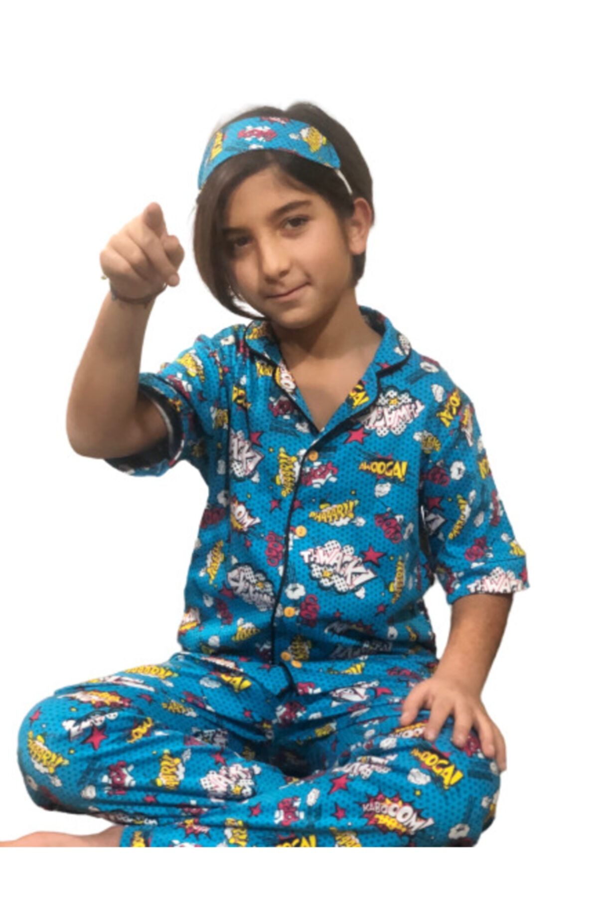 Lolliboomkids Erkek Çocuk Kaboom Pow Boom Yazı Balonlu Pijama Takımı - Göz Bandı Hediyemizdir - Mavi Renk