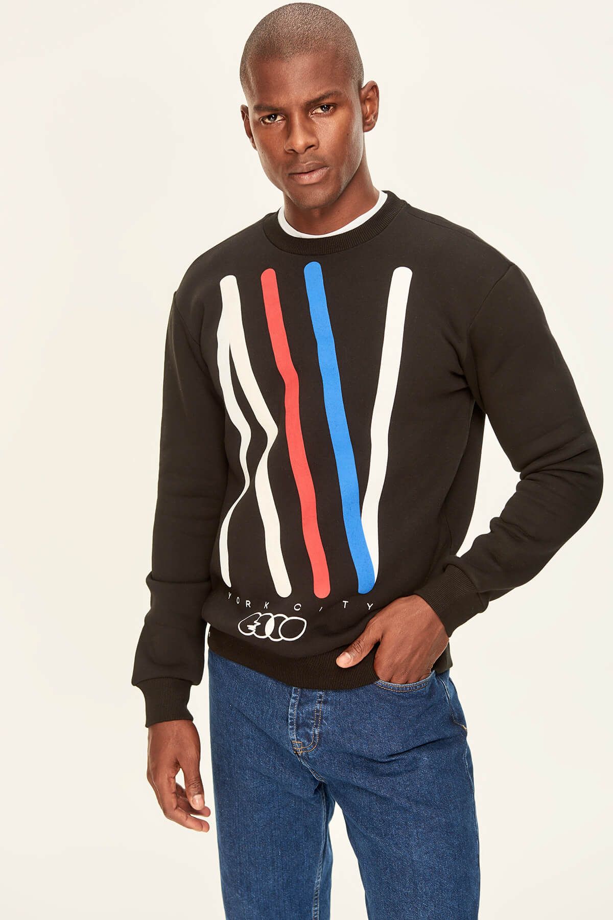 TRENDYOL MAN Siyah Erkek Sweatshirt - Grafik - Baskılı  TMNAW19GX0008
