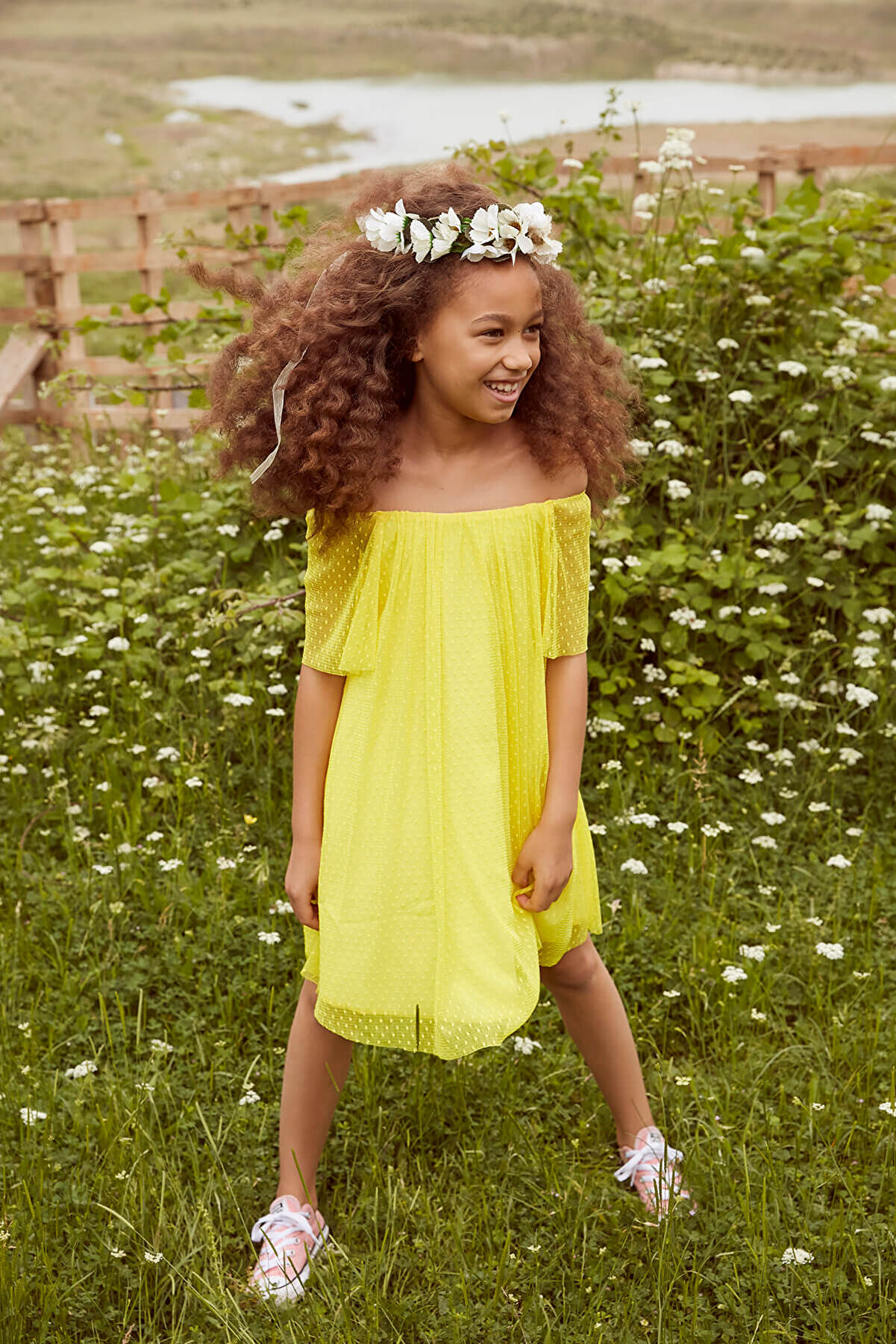 TRENDYOLKIDS Sarı Puantiye Tüllü Kız Çocuk  Elbise TKDSS18CU0120